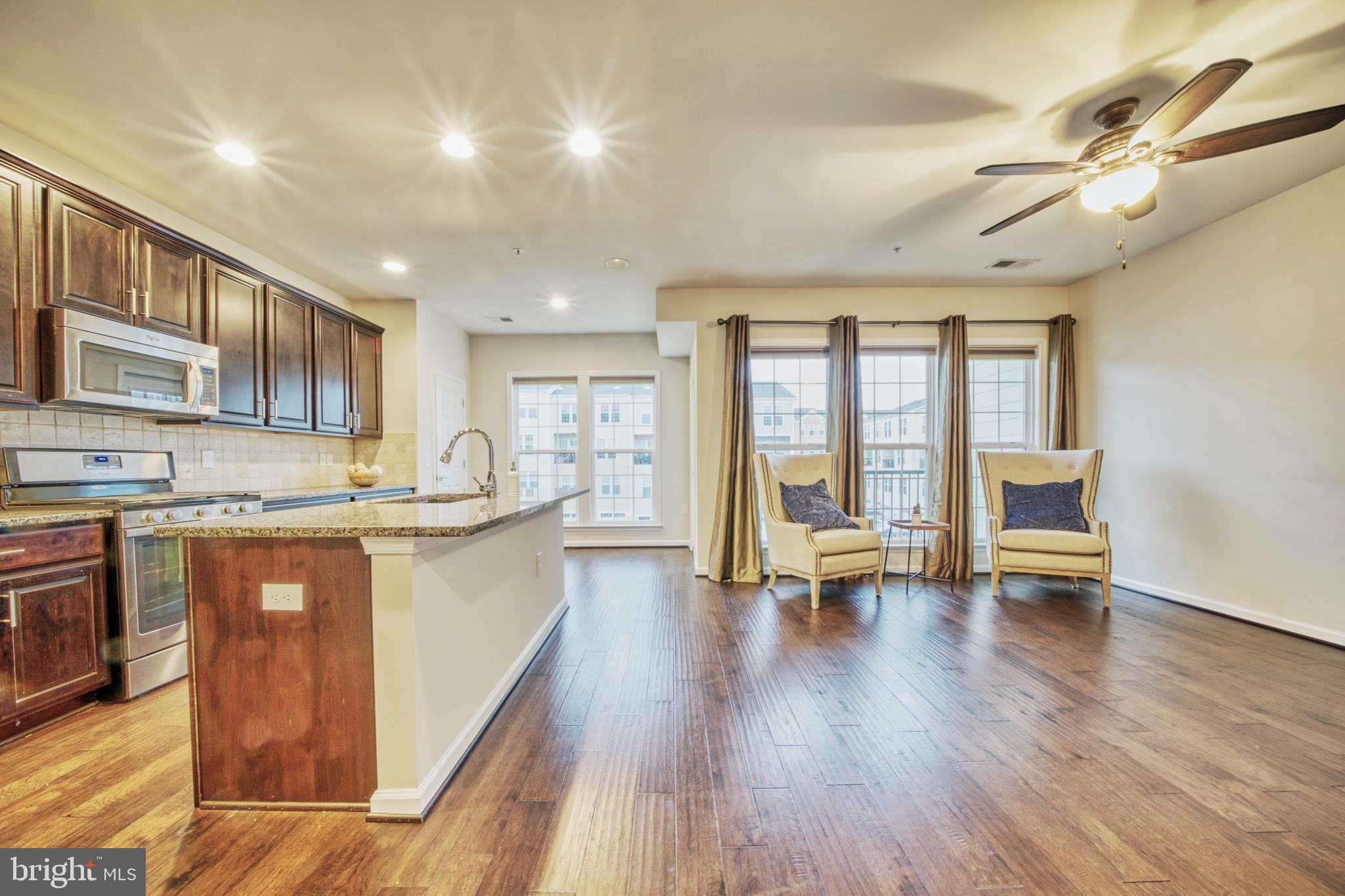 TOWNES AT GOOSE CREEK VILLAGE - Residential