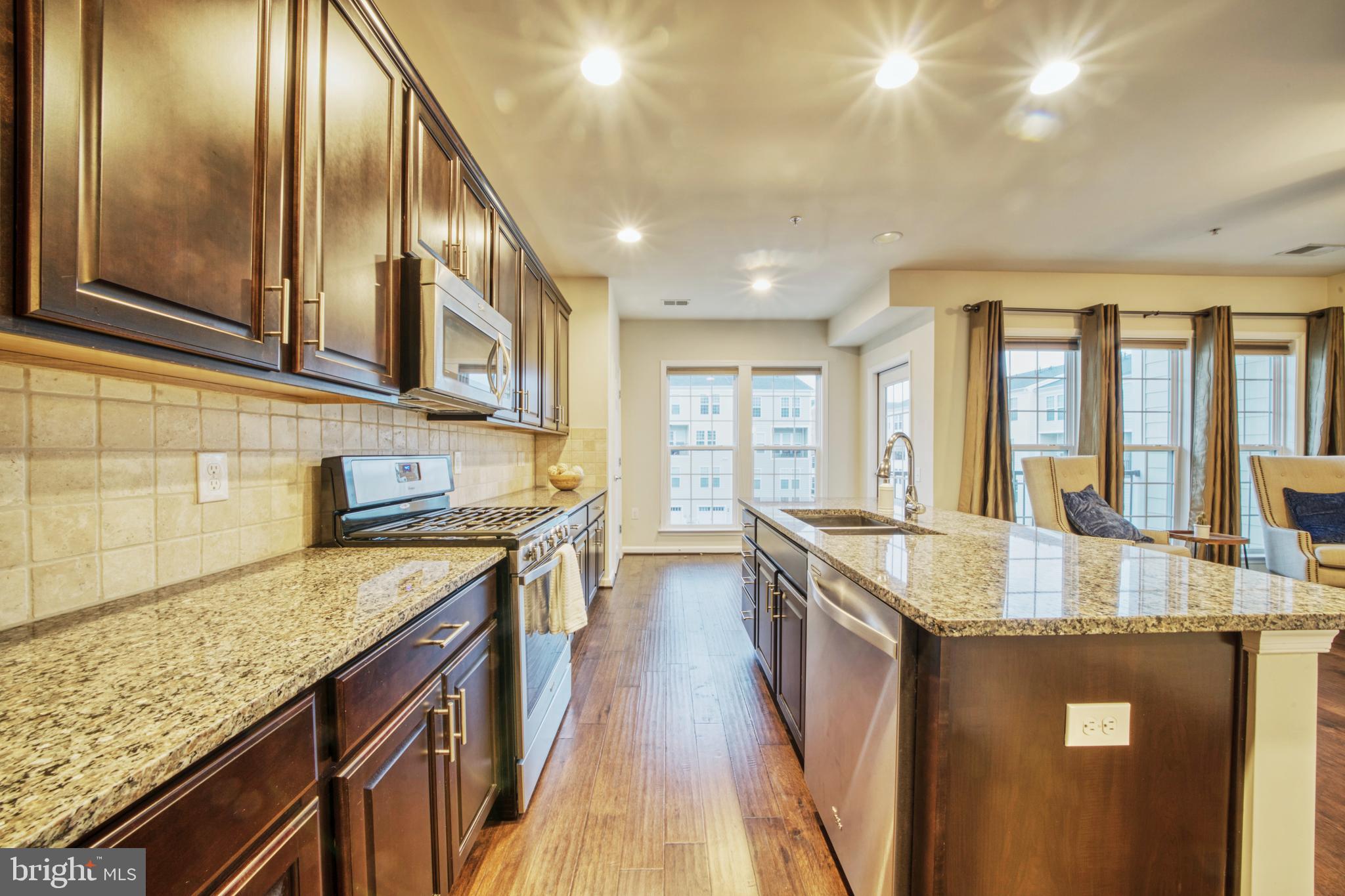 TOWNES AT GOOSE CREEK VILLAGE - Residential