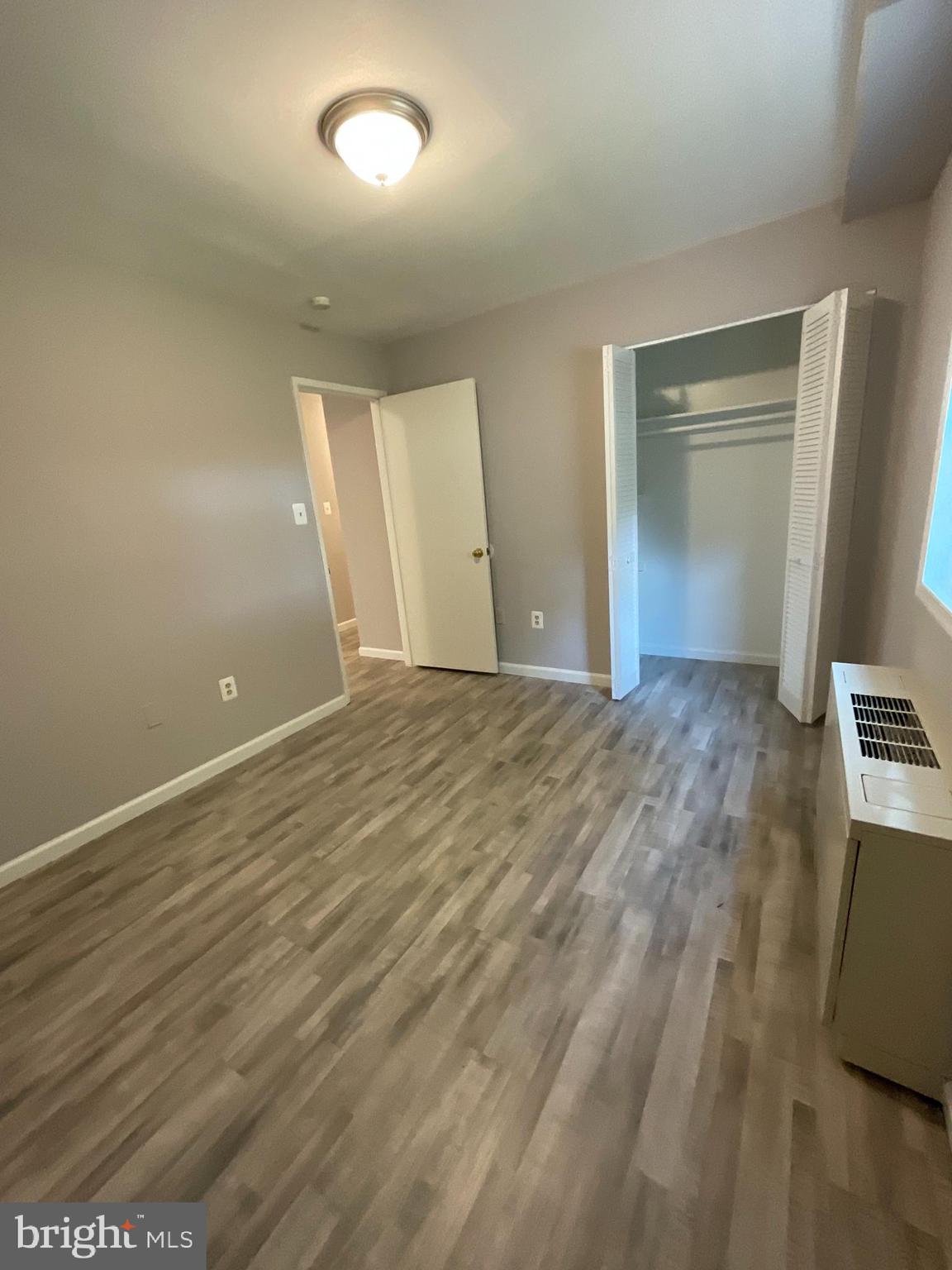 MONTPELIER VILLAGE - Residential Lease