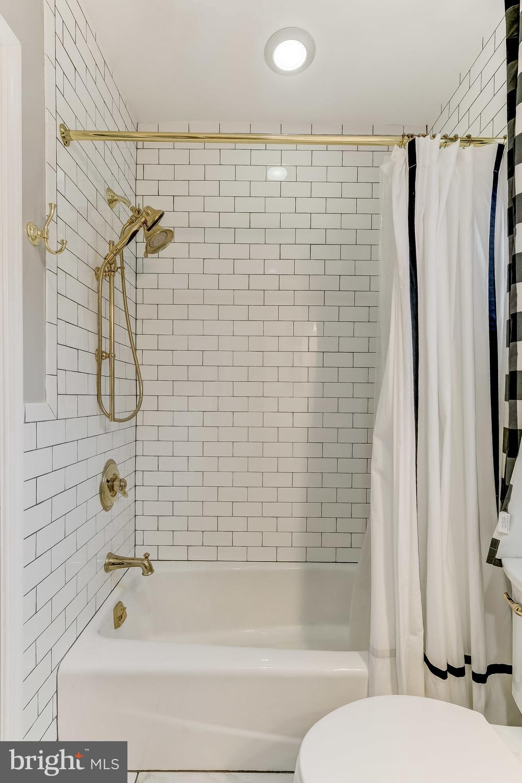 OTTERBEIN - Residential Lease