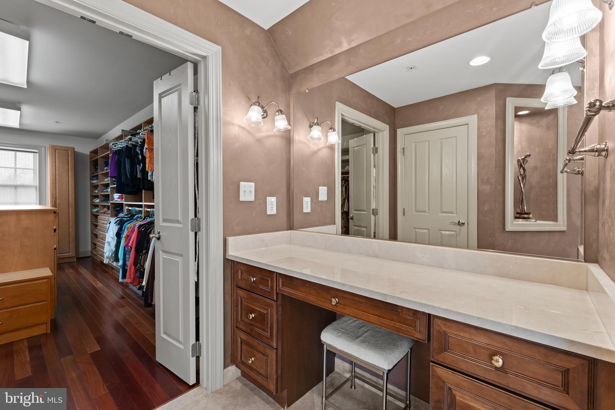 WESTWOOD - Residential