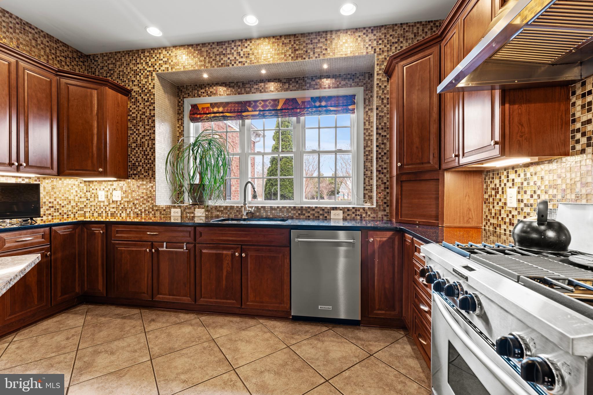 WESTWOOD - Residential