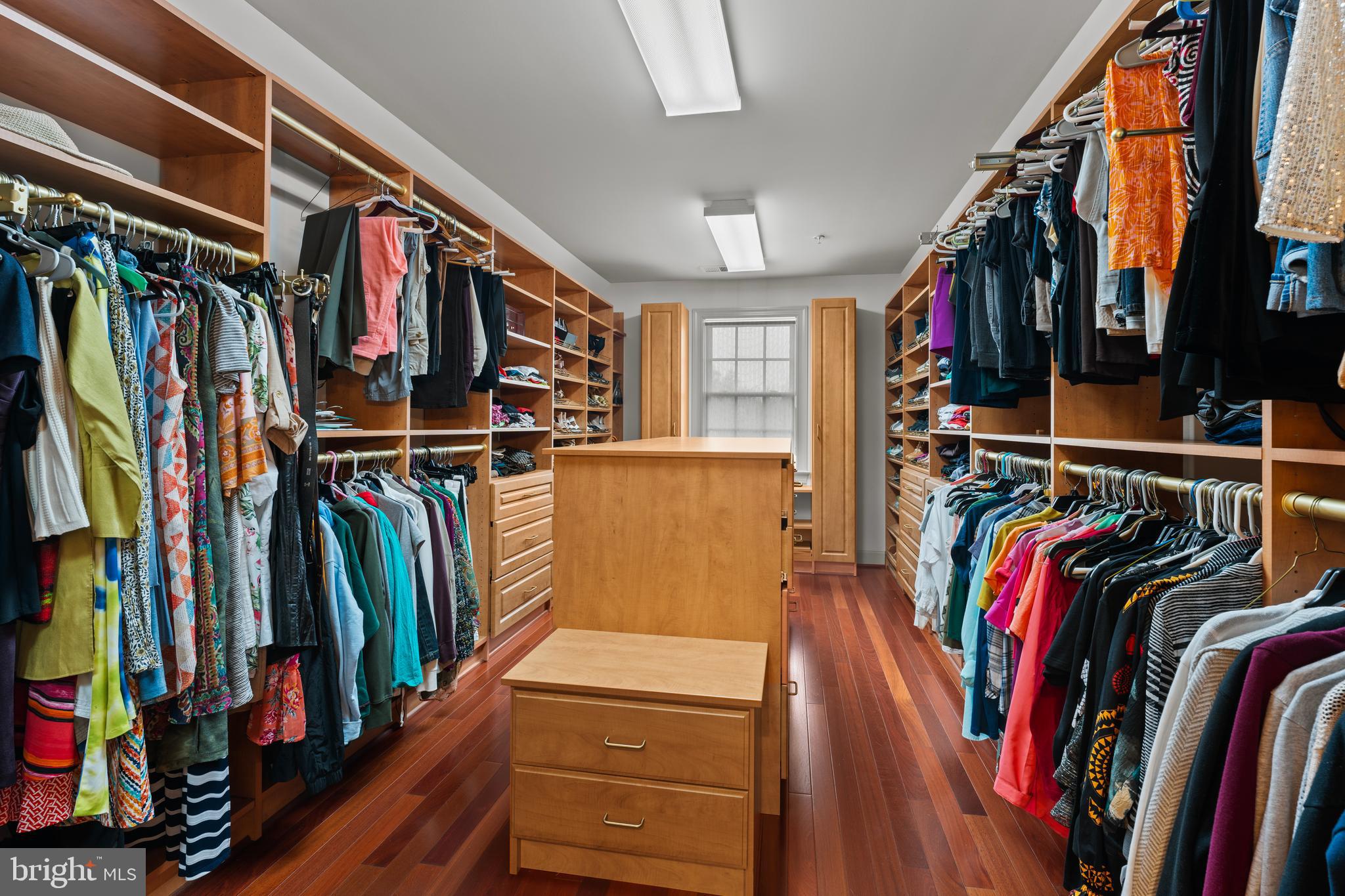 WESTWOOD - Residential