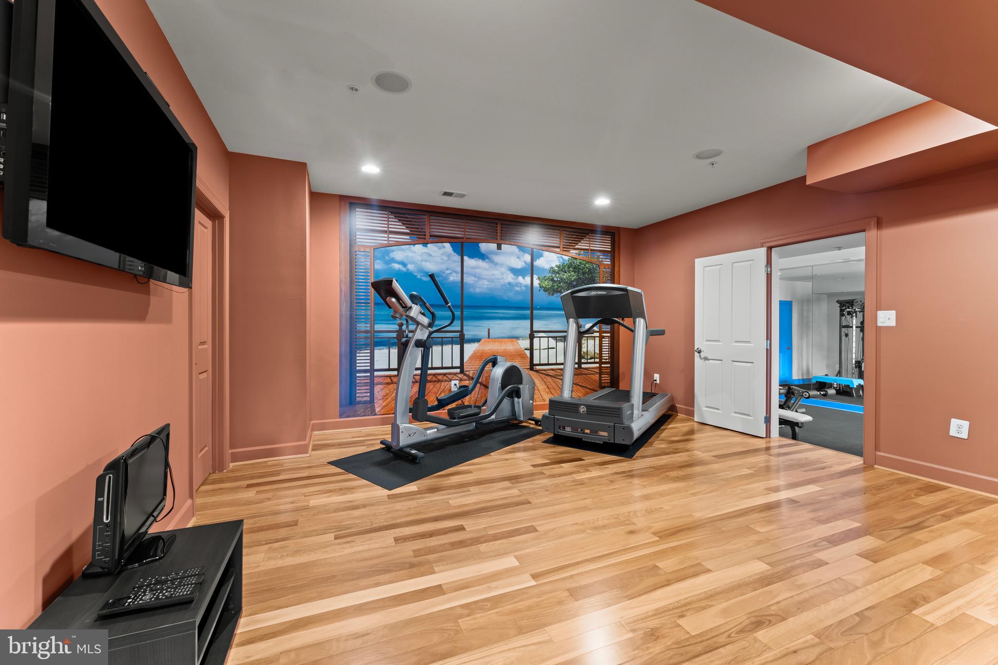 WESTWOOD - Residential