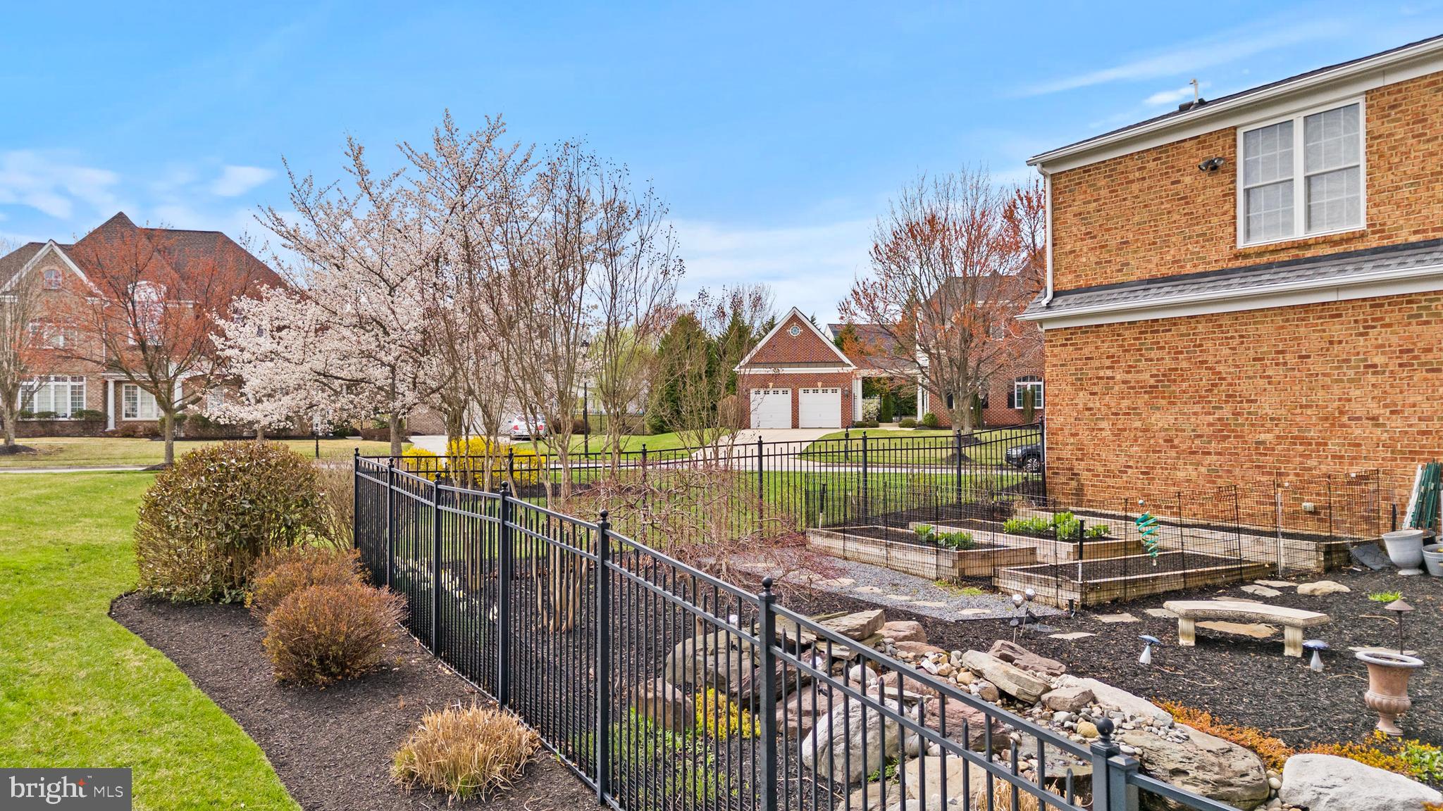 WESTWOOD - Residential