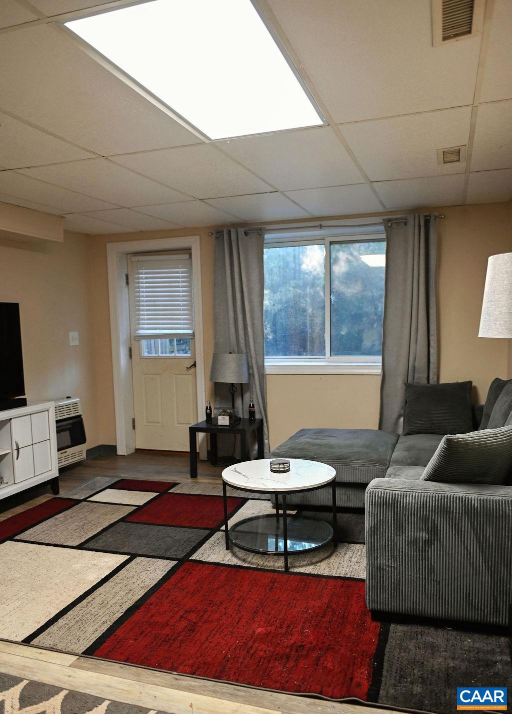 LAKE MONTICELLO - Residential