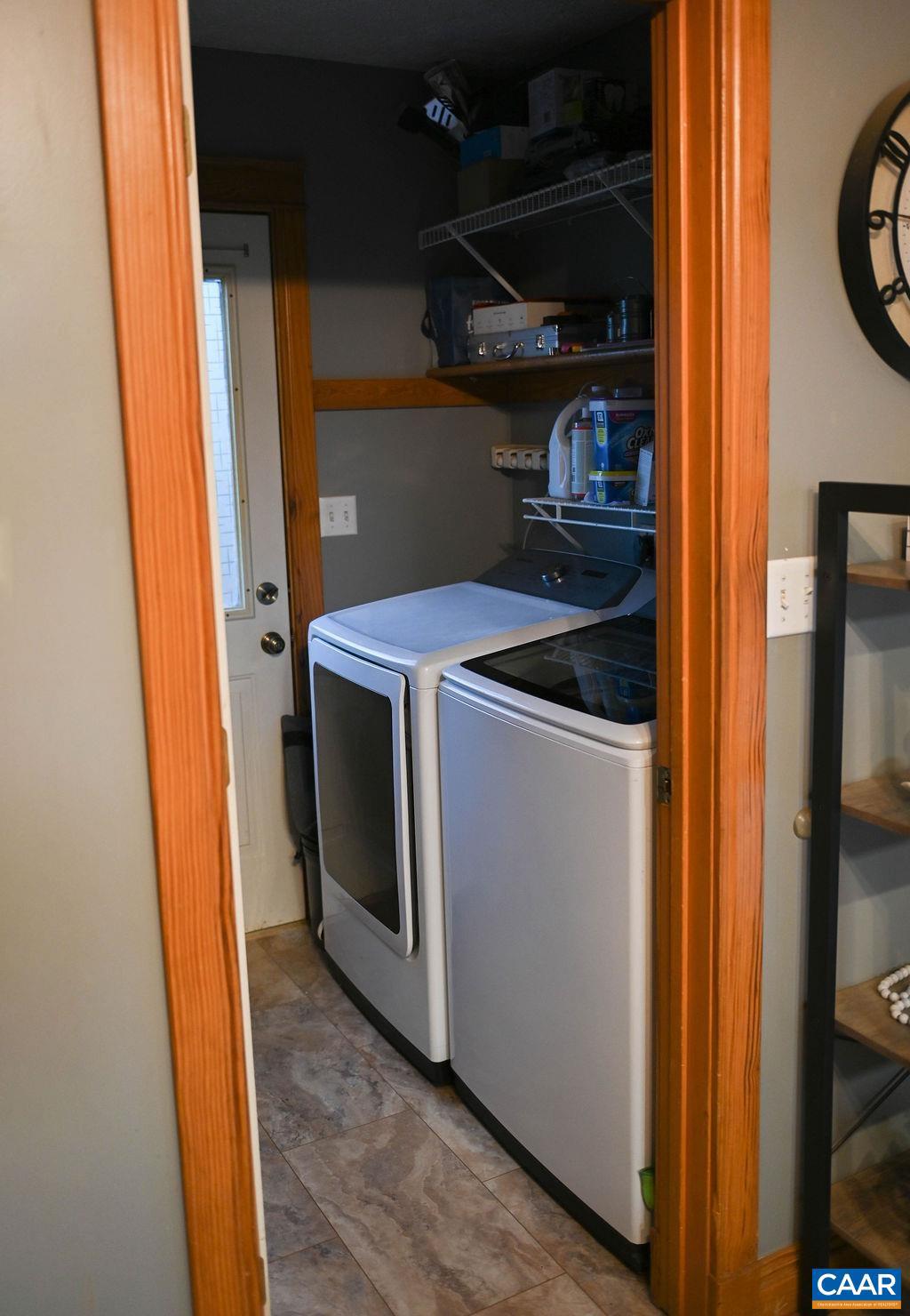 LAKE MONTICELLO - Residential