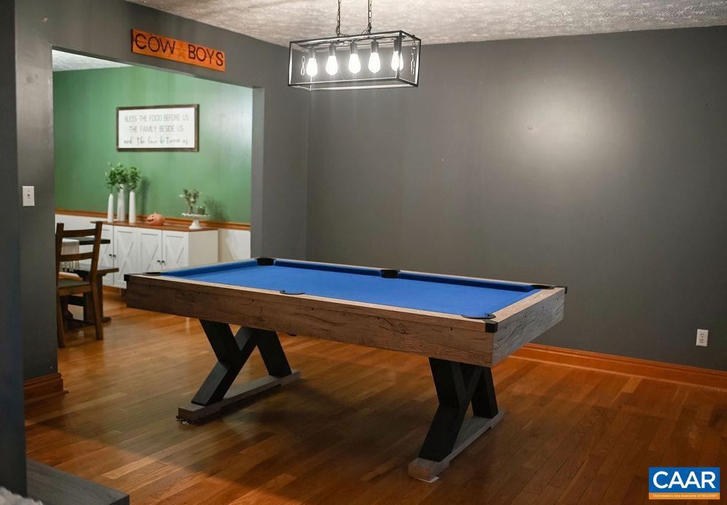 LAKE MONTICELLO - Residential