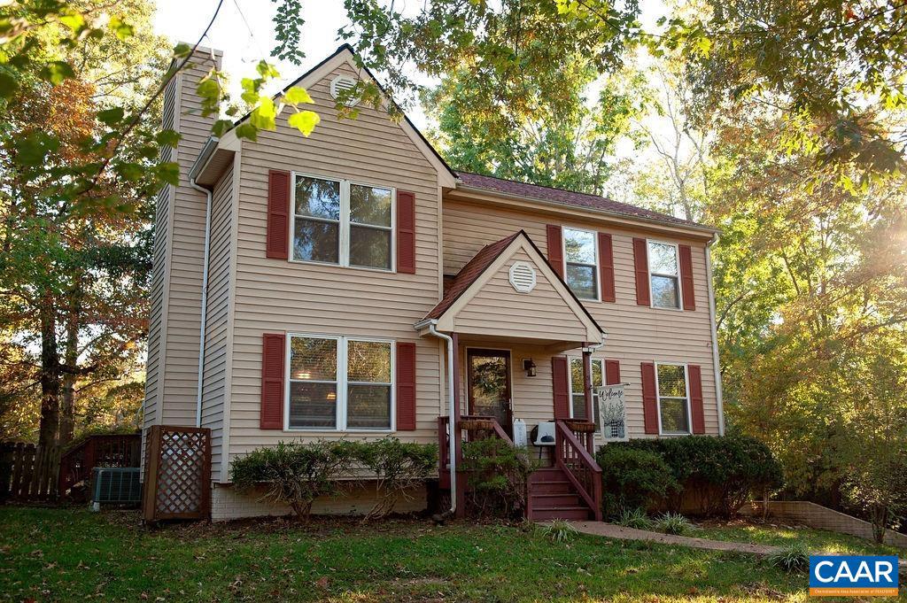 LAKE MONTICELLO - Residential