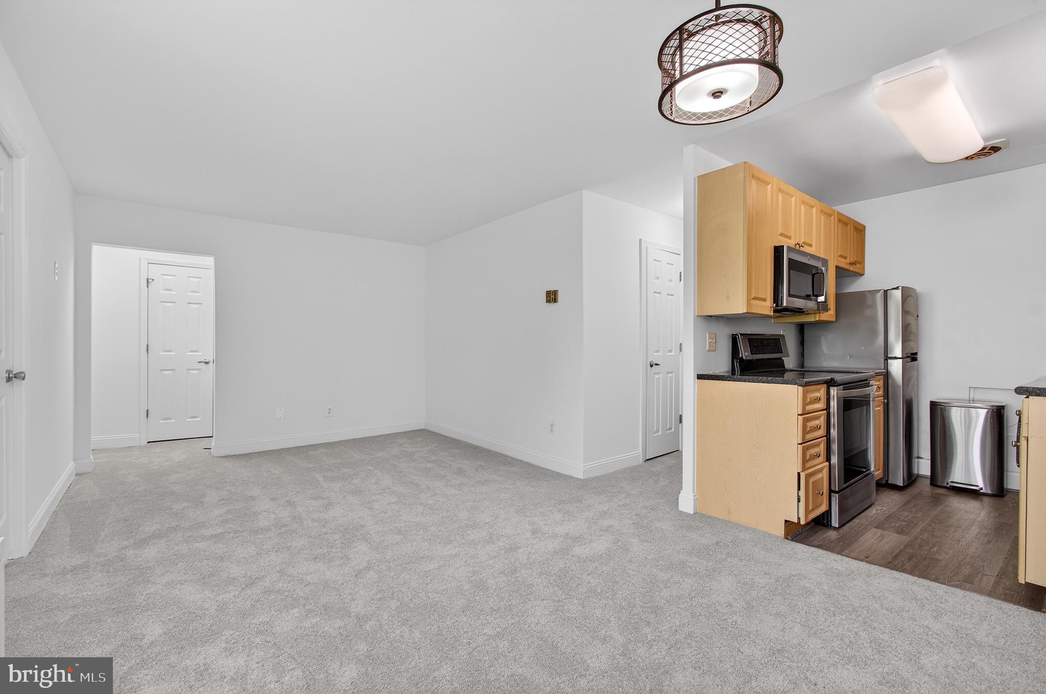 THE FAIRMONT 1005 CONDO - Residential