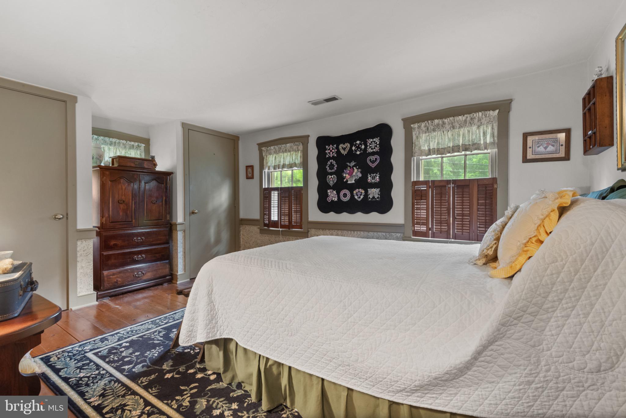 WHITE OAK - Residential