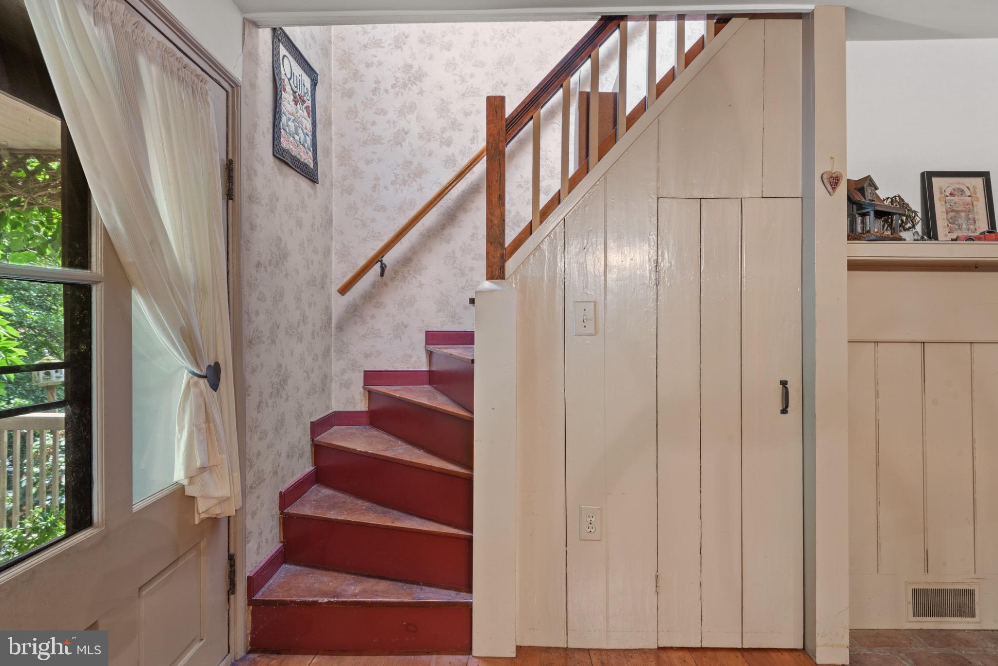 WHITE OAK - Residential