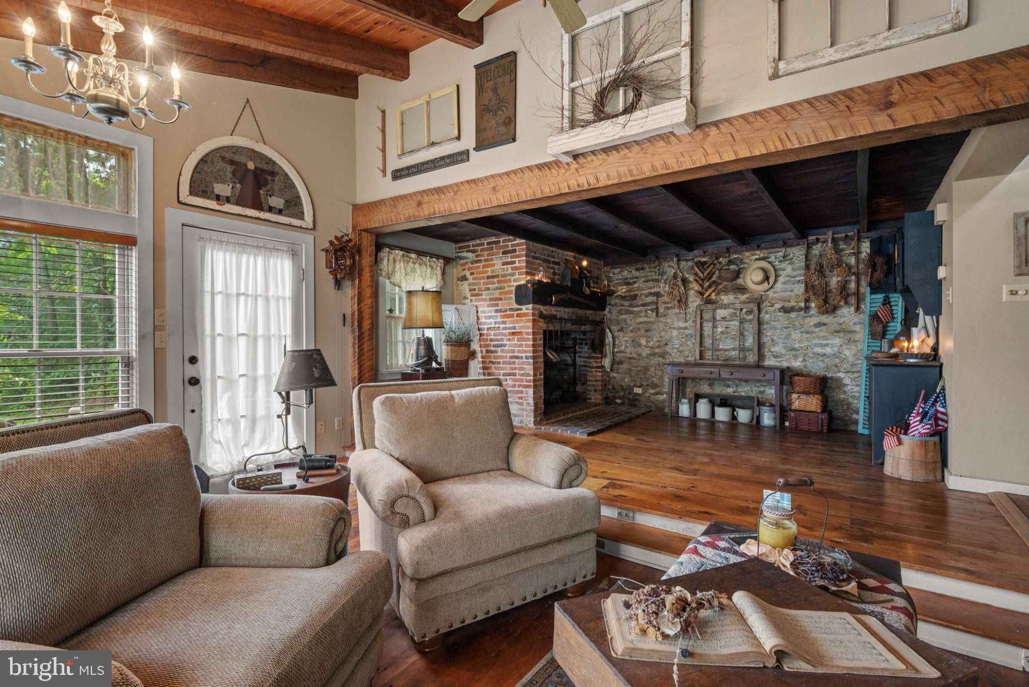 WHITE OAK - Residential