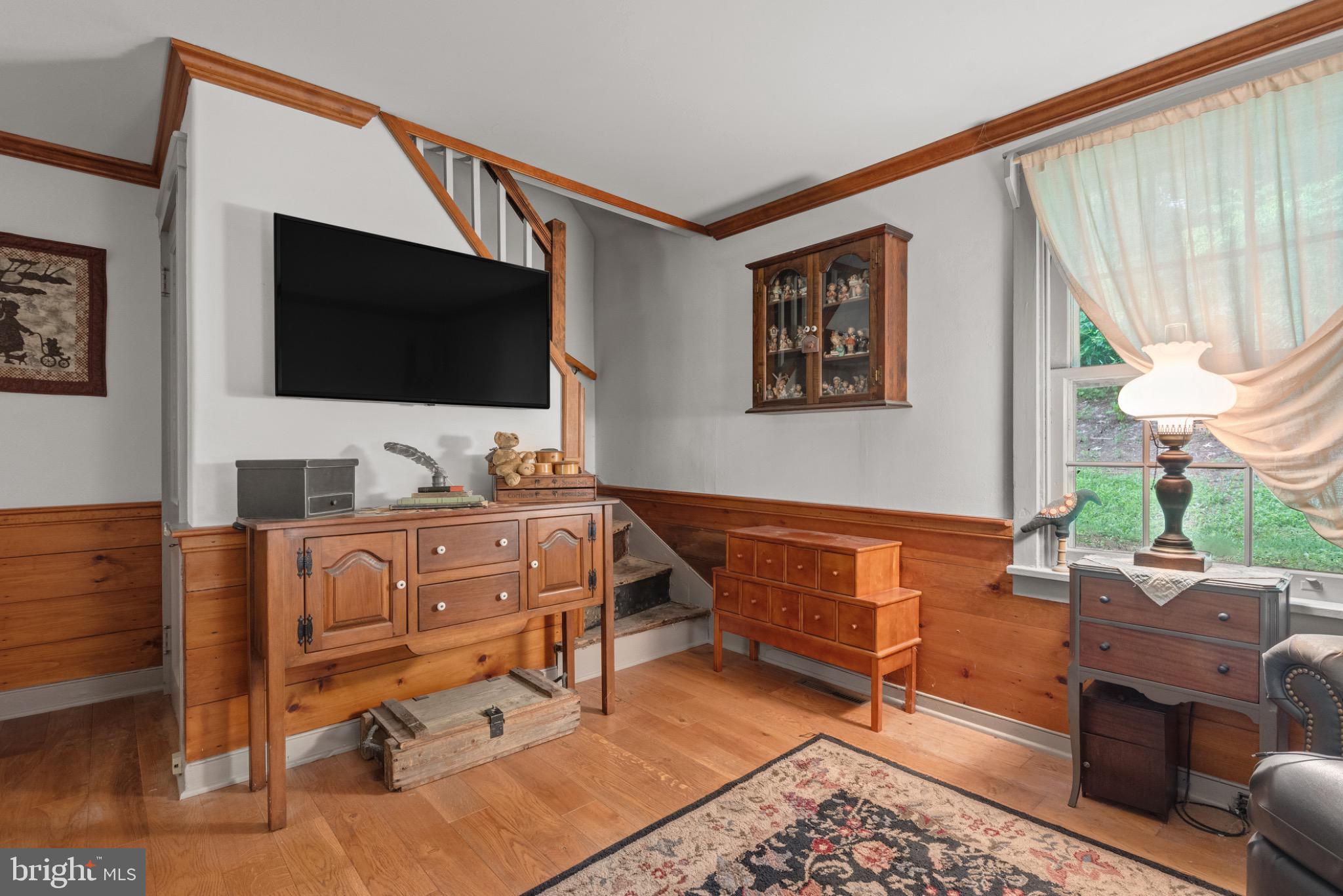 WHITE OAK - Residential