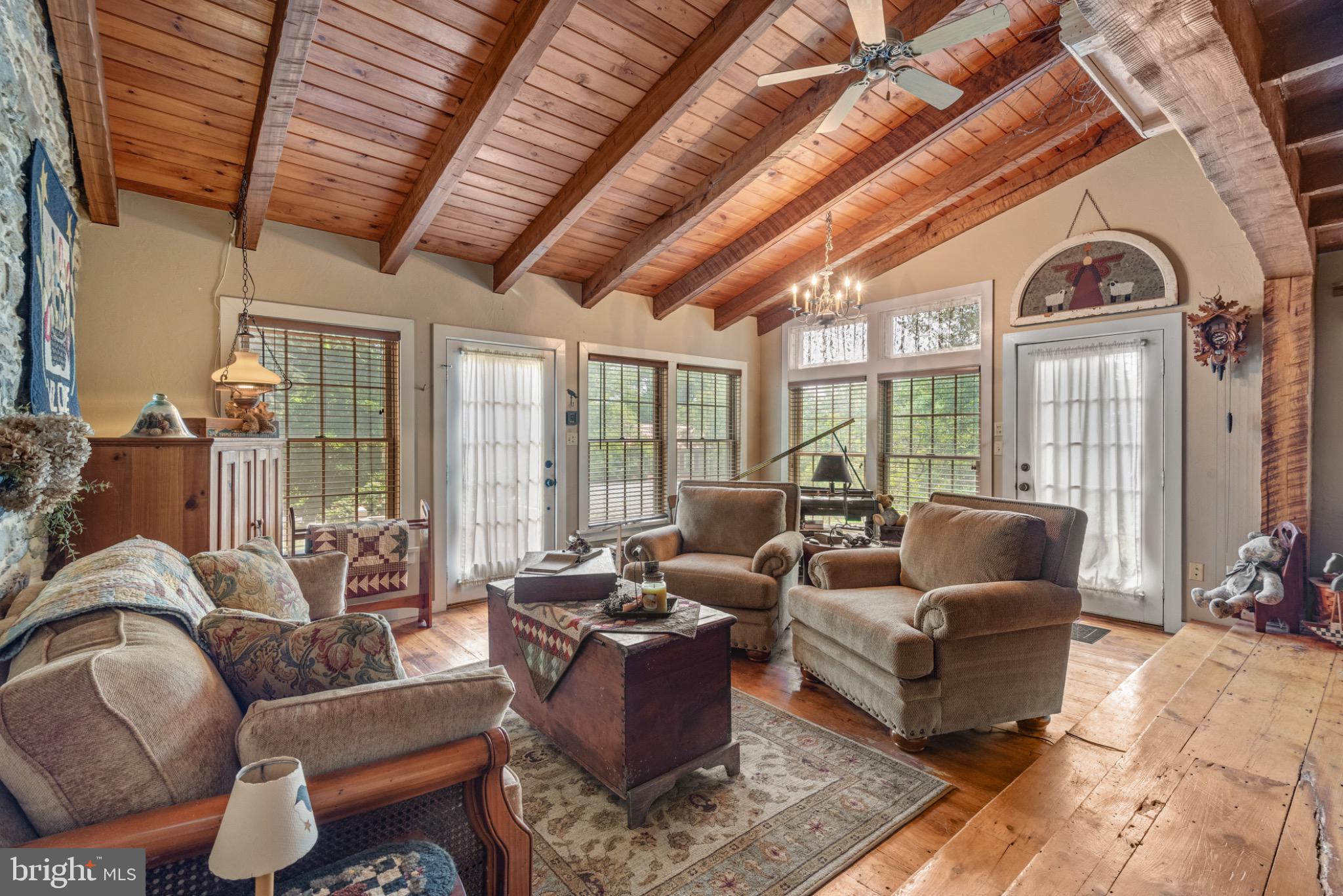 WHITE OAK - Residential