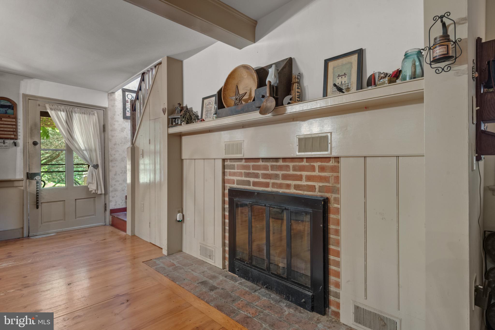 WHITE OAK - Residential