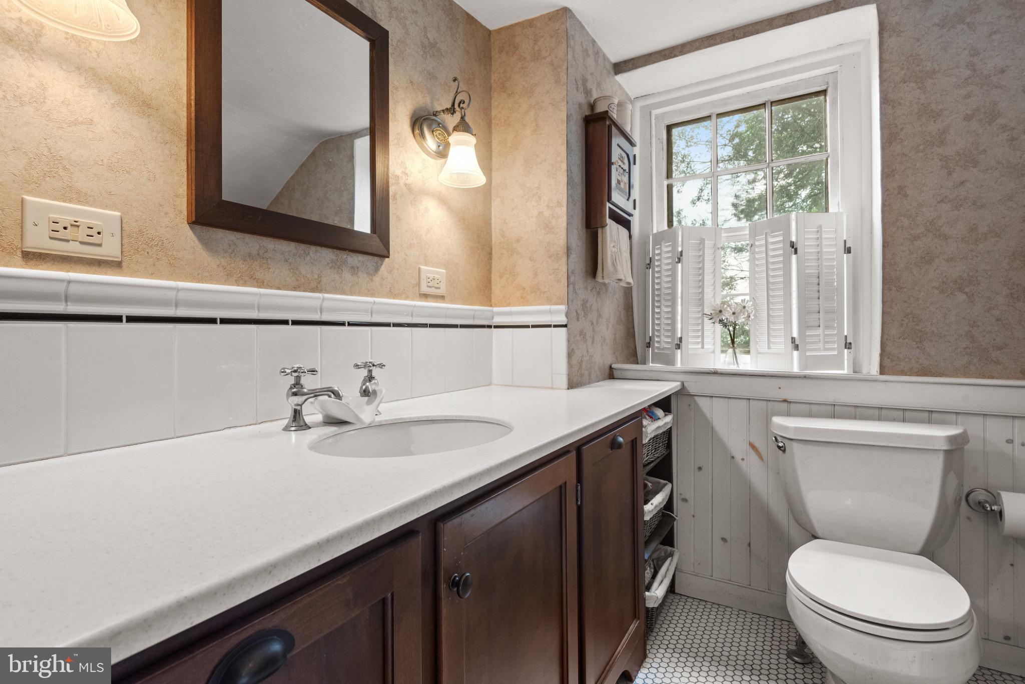 WHITE OAK - Residential