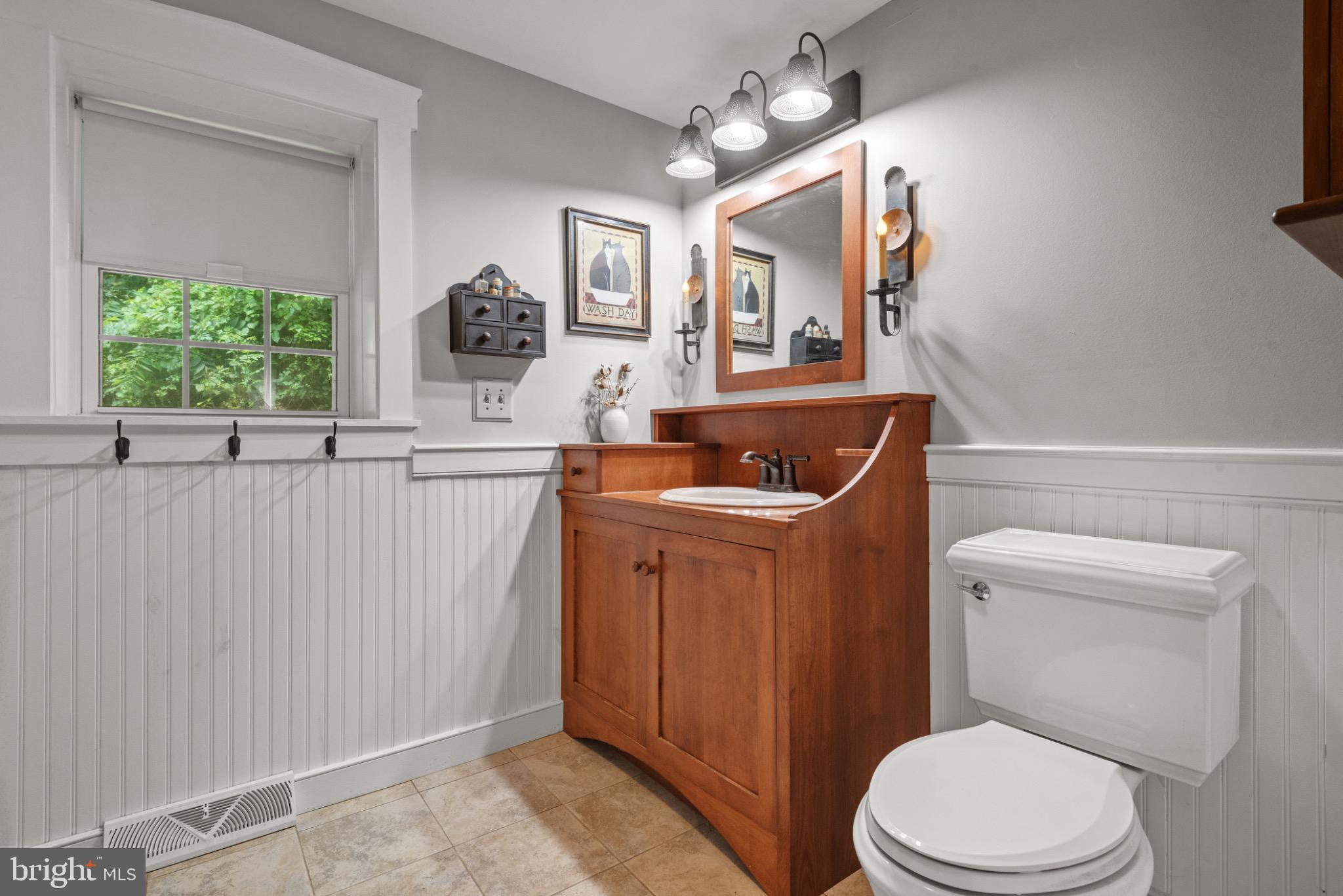 WHITE OAK - Residential