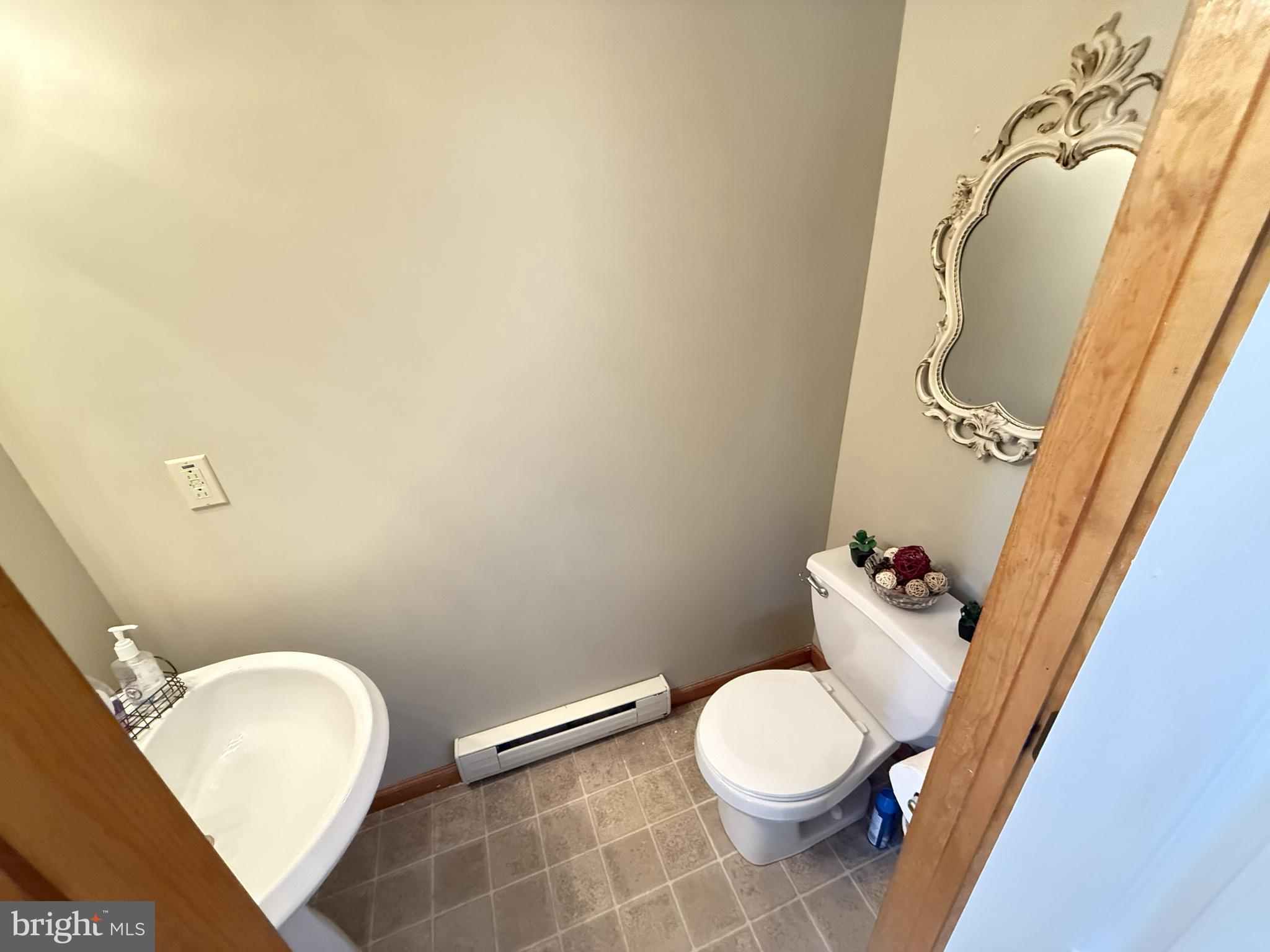 SIERRA VIEW-CHESTNUTHILL TWP - Residential