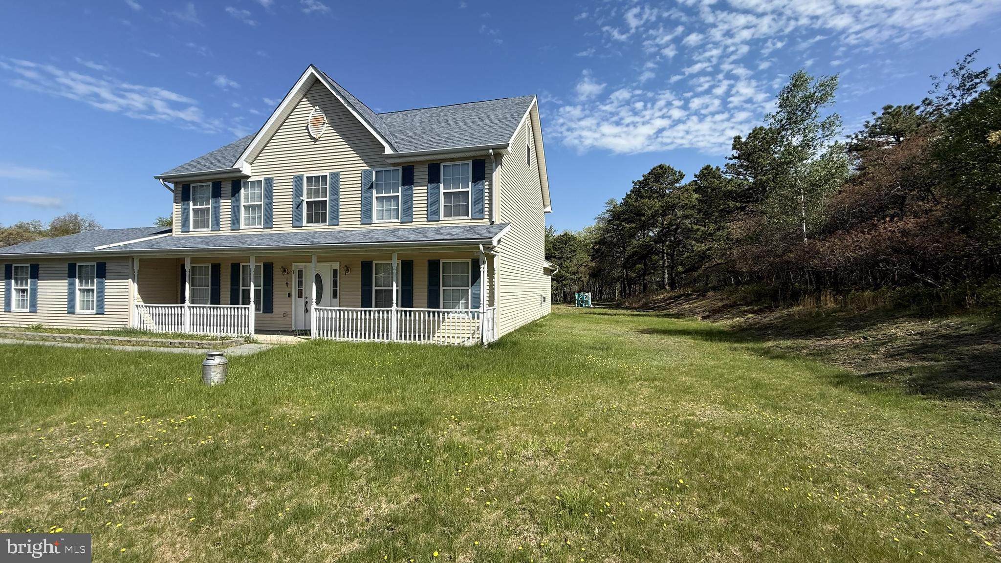 2005 PALISADES DRIVE