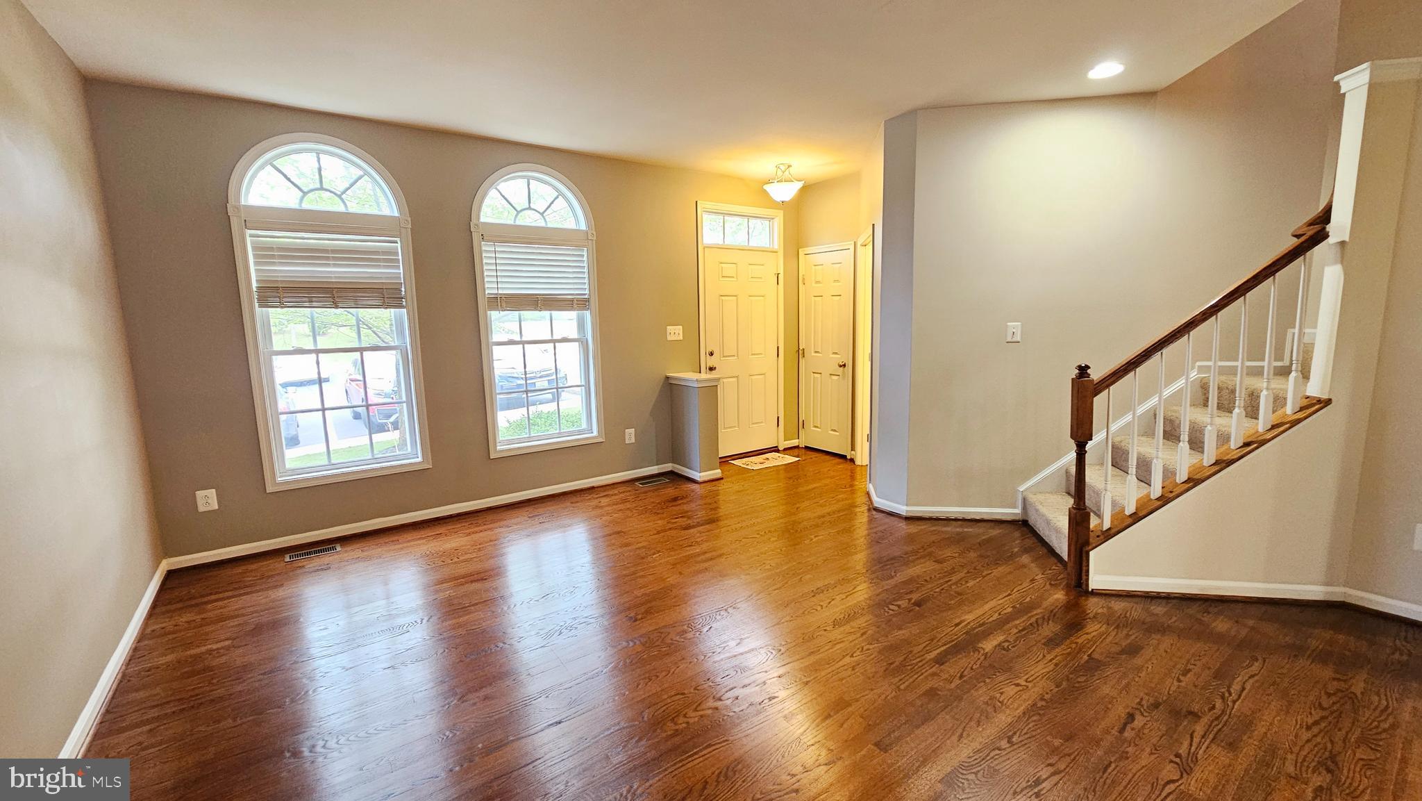 3504 TABARD LANE