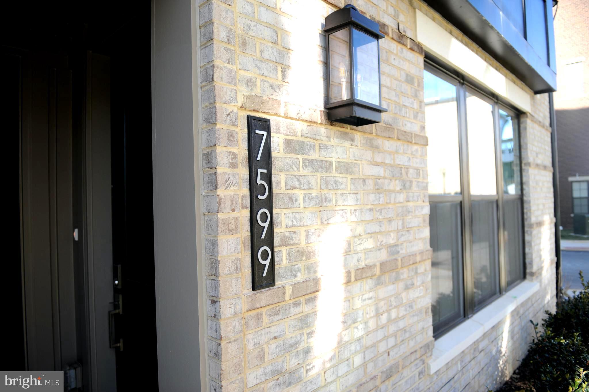 UNION PARK AT MCLEAN - Residential Lease