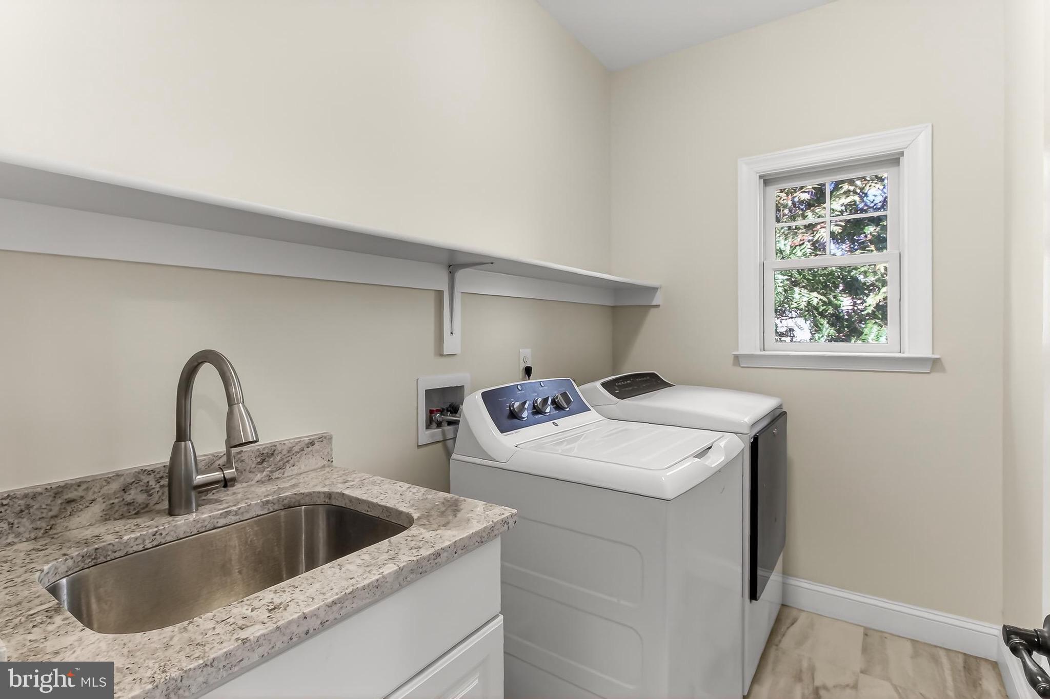 ELLISON HEIGHTS - Residential