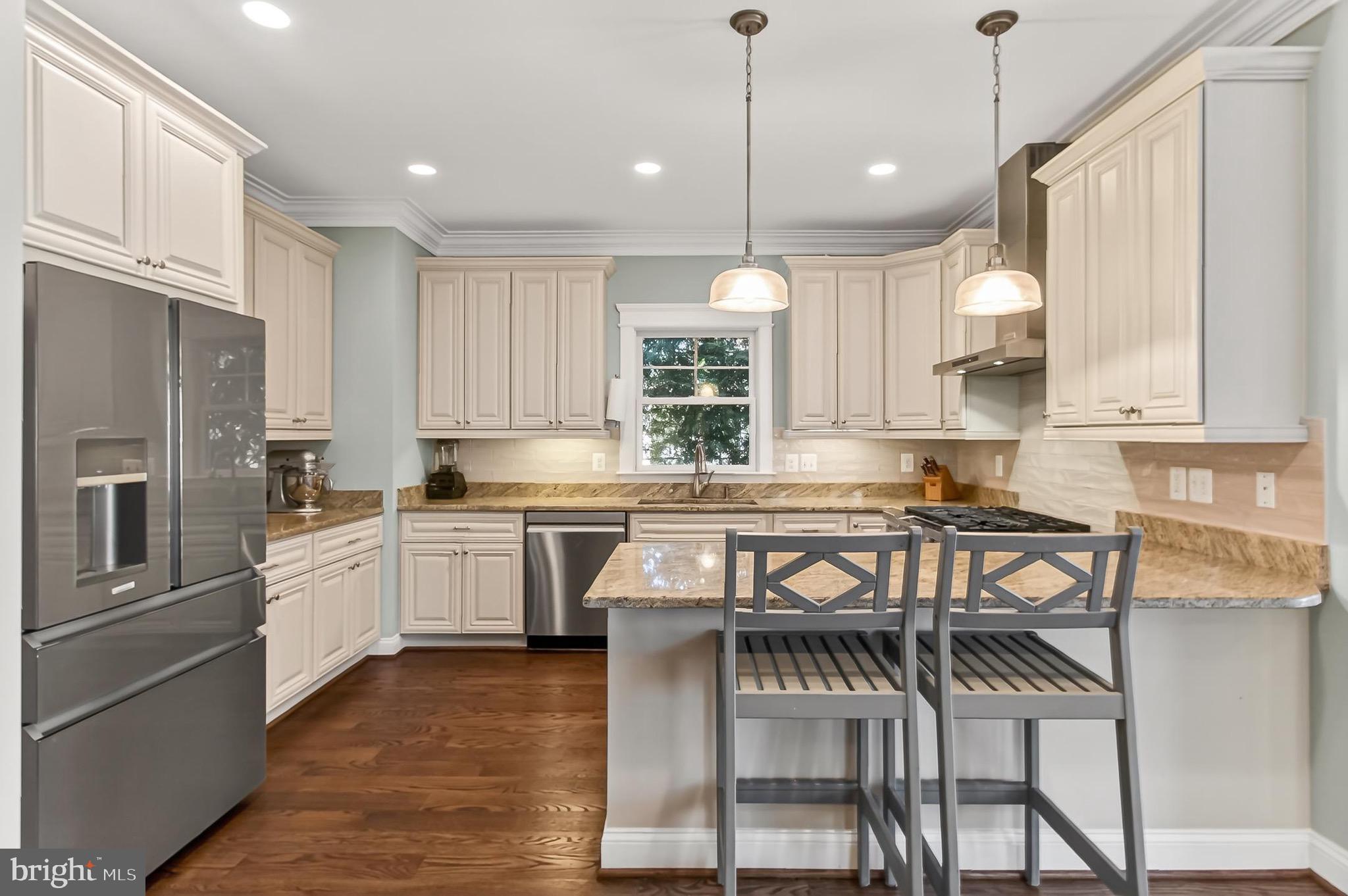 ELLISON HEIGHTS - Residential