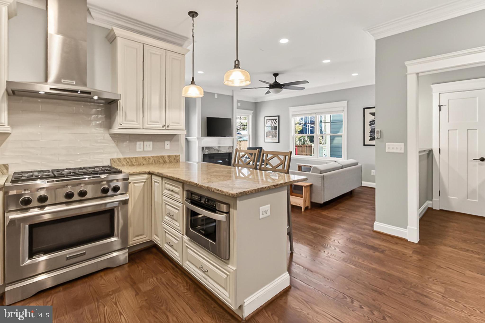 ELLISON HEIGHTS - Residential