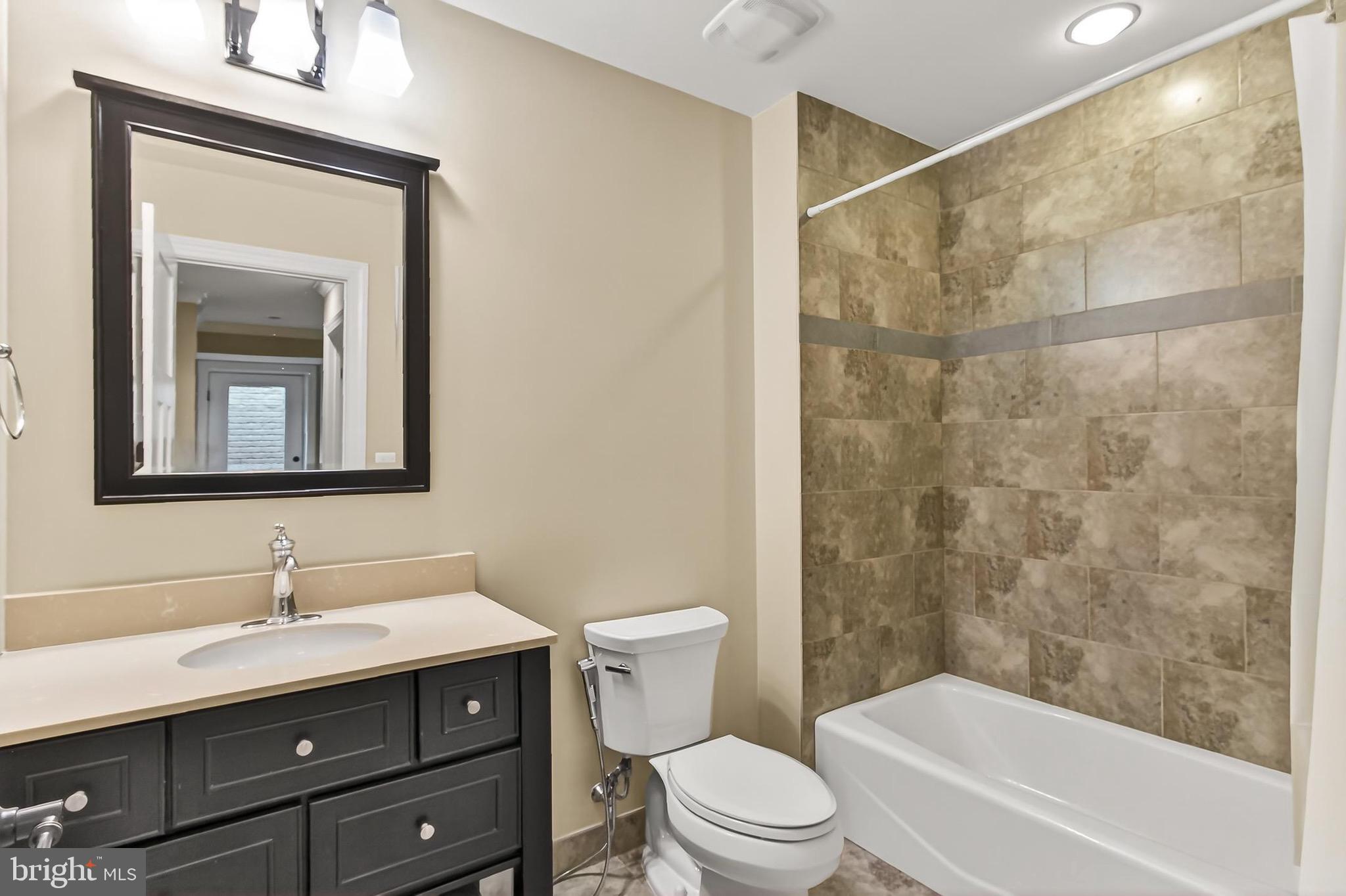 ELLISON HEIGHTS - Residential