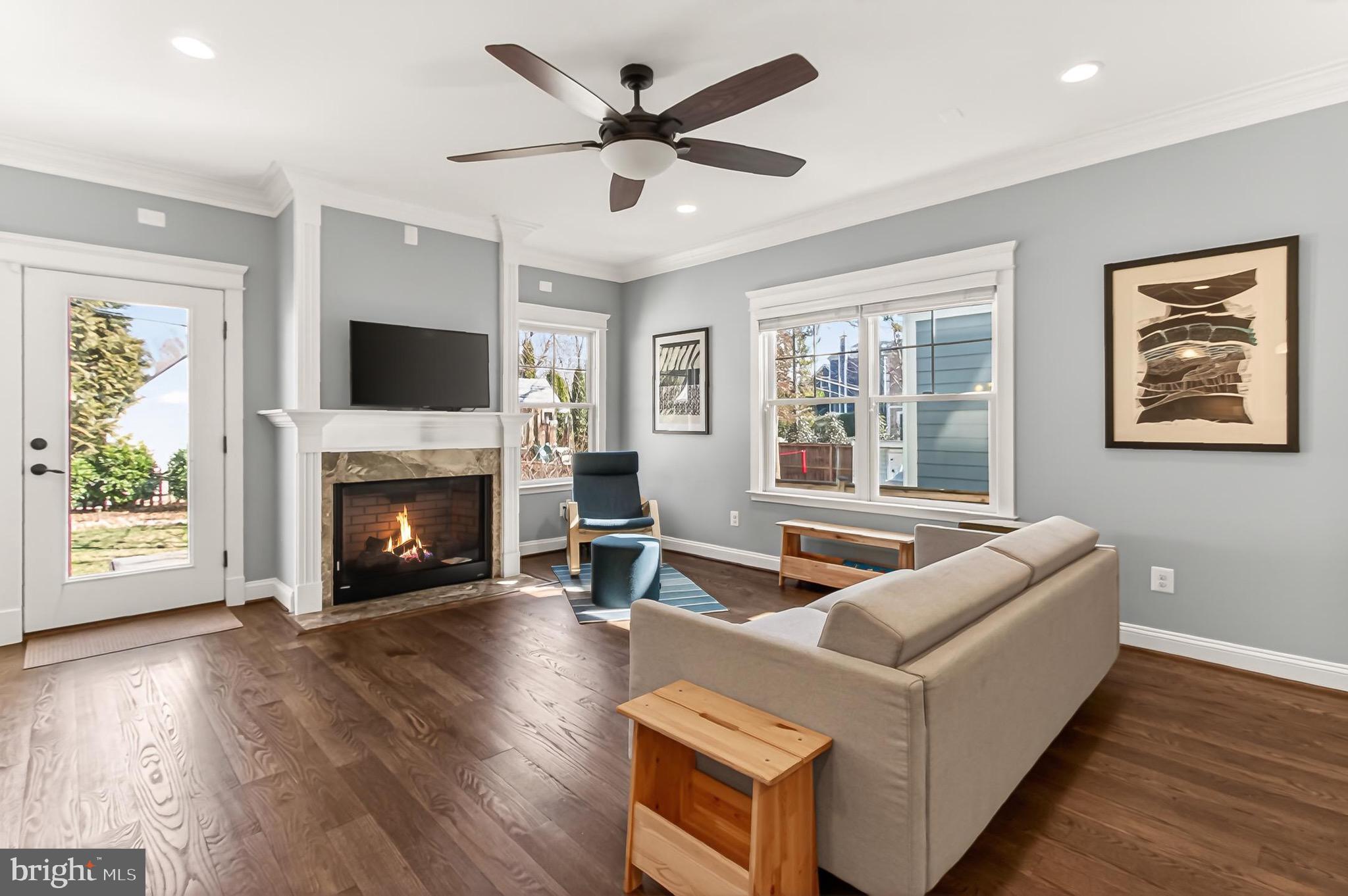 ELLISON HEIGHTS - Residential