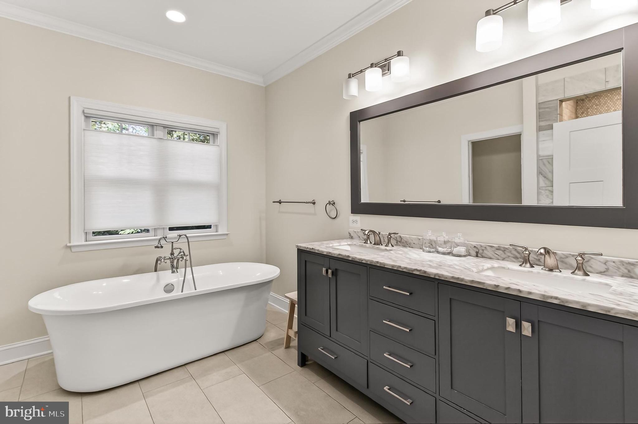 ELLISON HEIGHTS - Residential