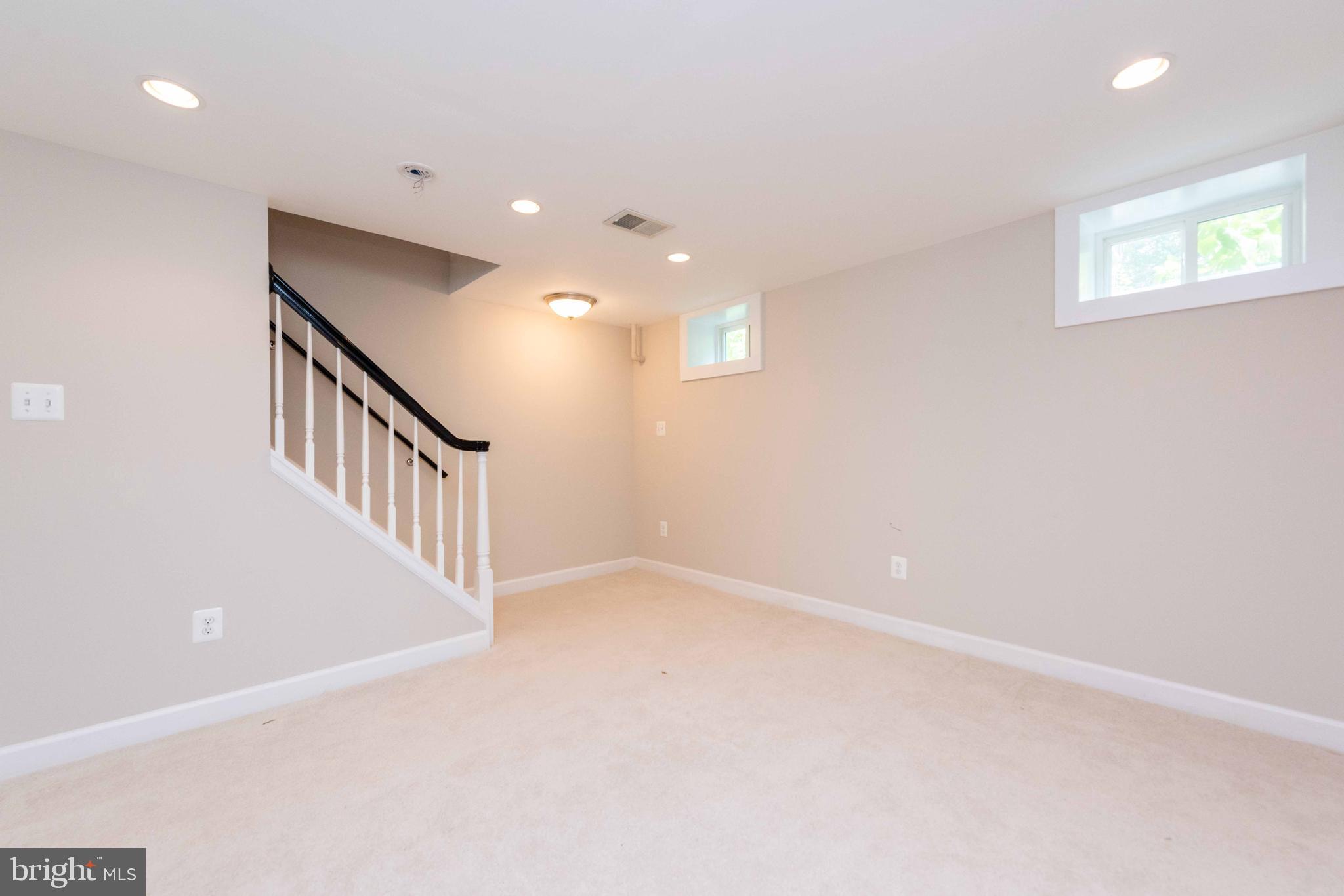 WESTOVER - Residential Lease