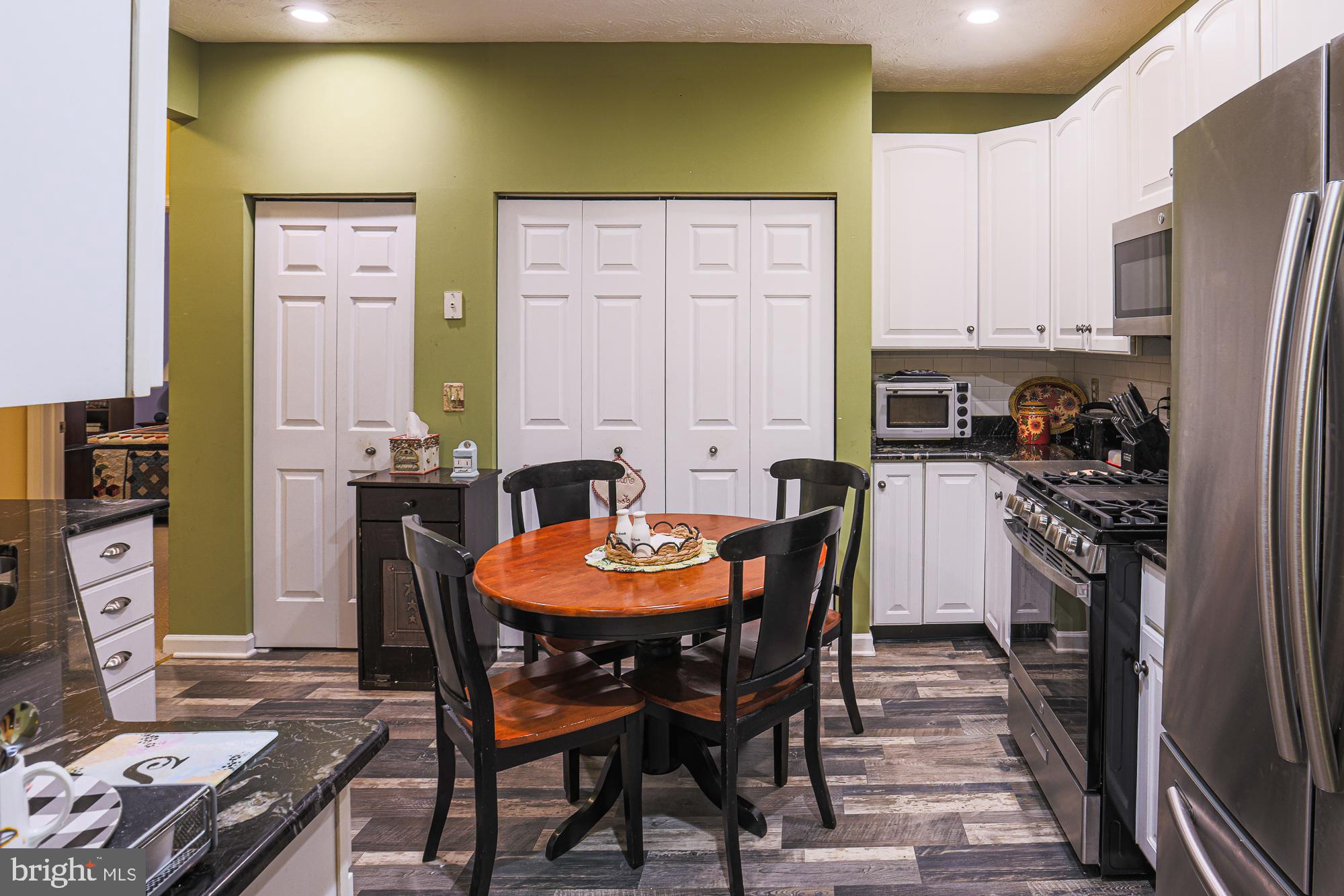 DEVONSHIRE AT WHITEMARSH - Residential