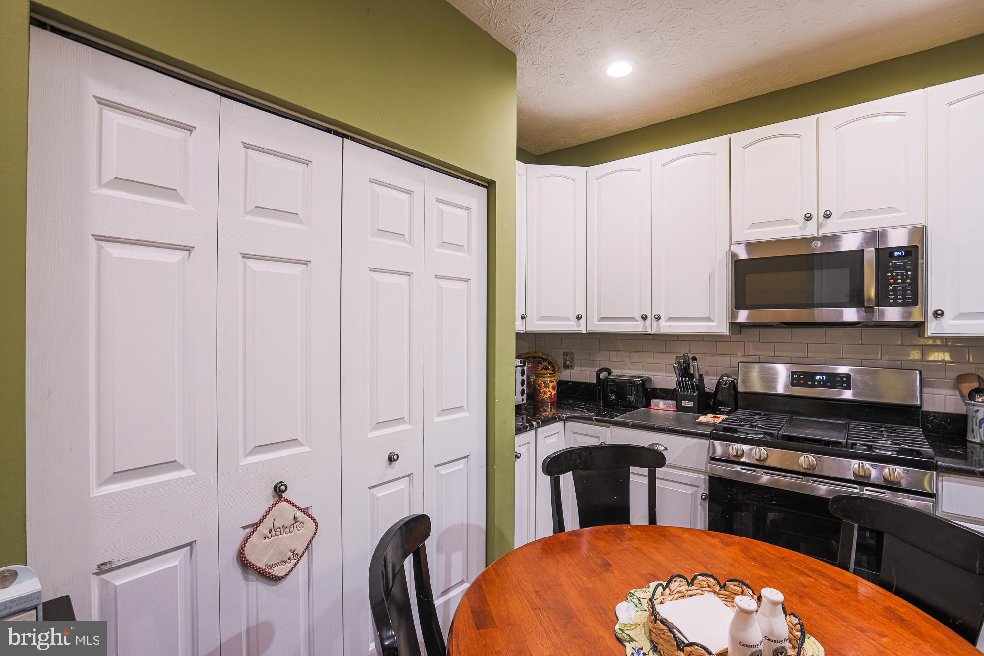 DEVONSHIRE AT WHITEMARSH - Residential