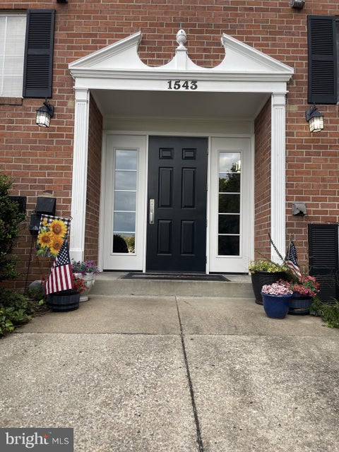 Condo For Rent - 1543 Colonial Drive #204<br/> WOODBRIDGE, VA 22192