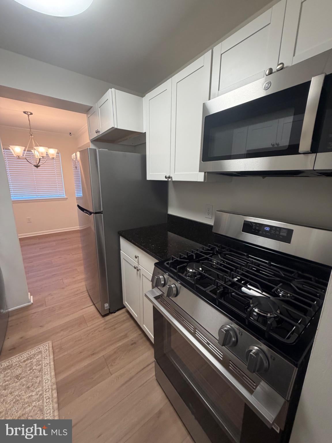 1543 COLONIAL DRIVE 204
