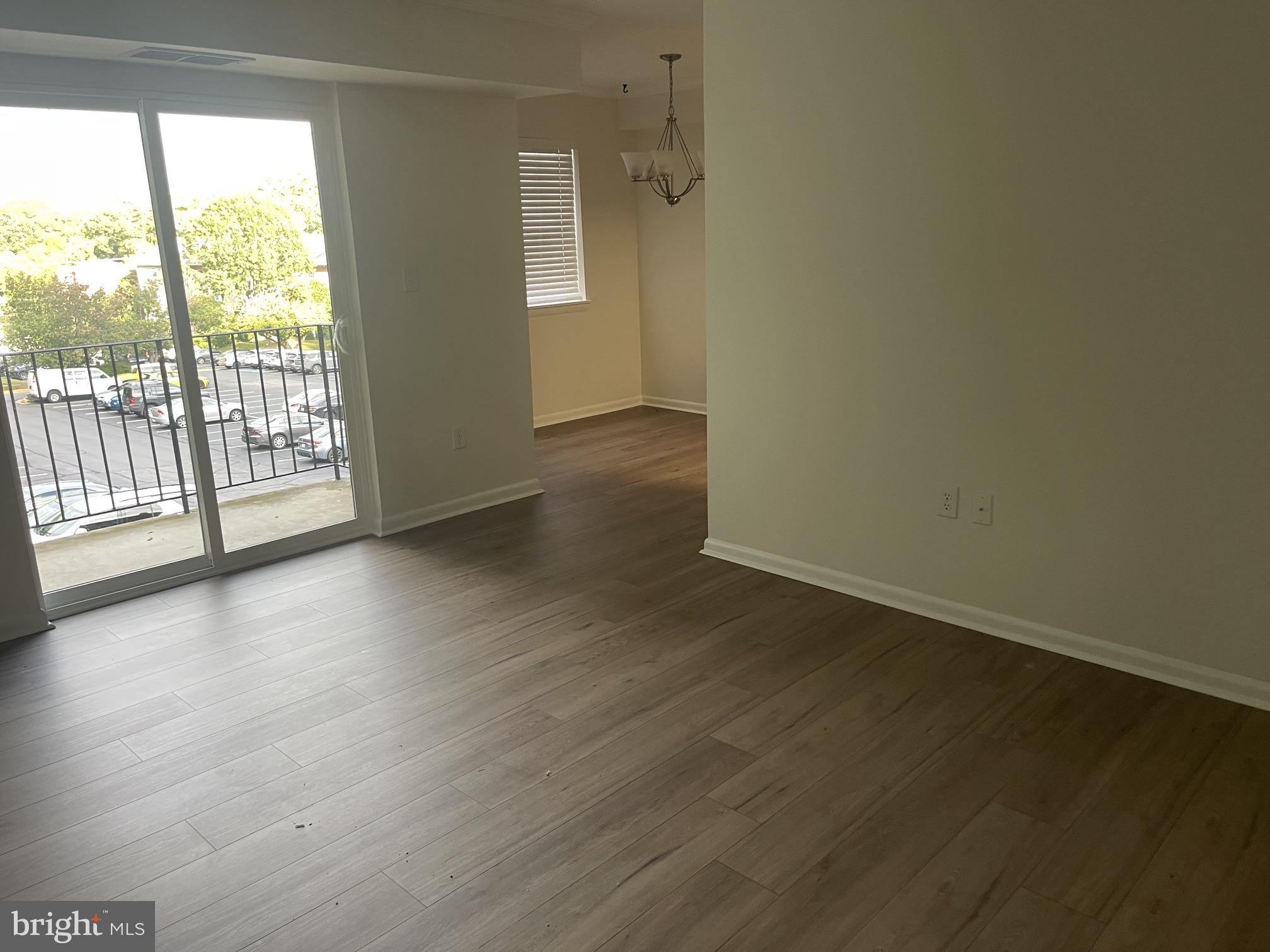 1543 COLONIAL DRIVE 204