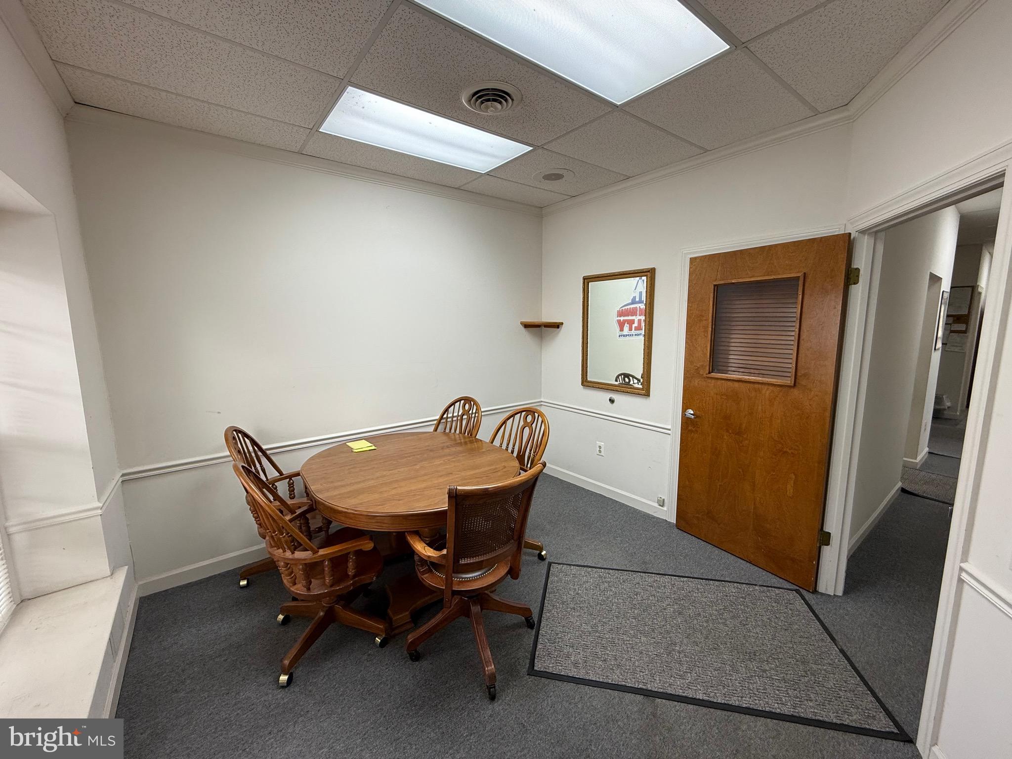 POTOMAC SQUARE - Commercial Lease