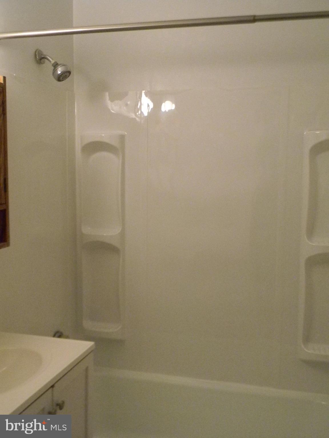 SOUTH LAWN - Residential