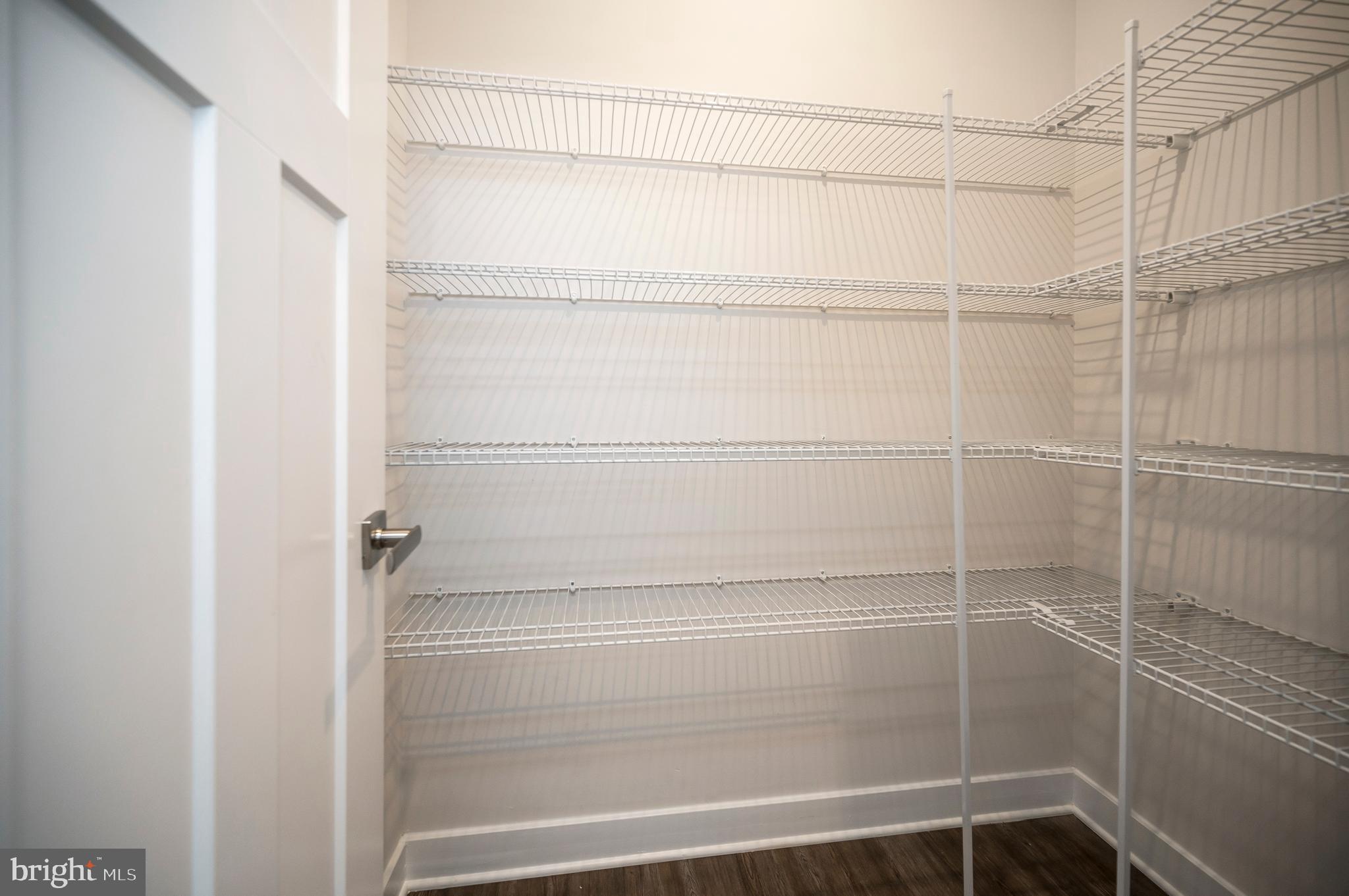 ONVILLE ESTATES - Residential