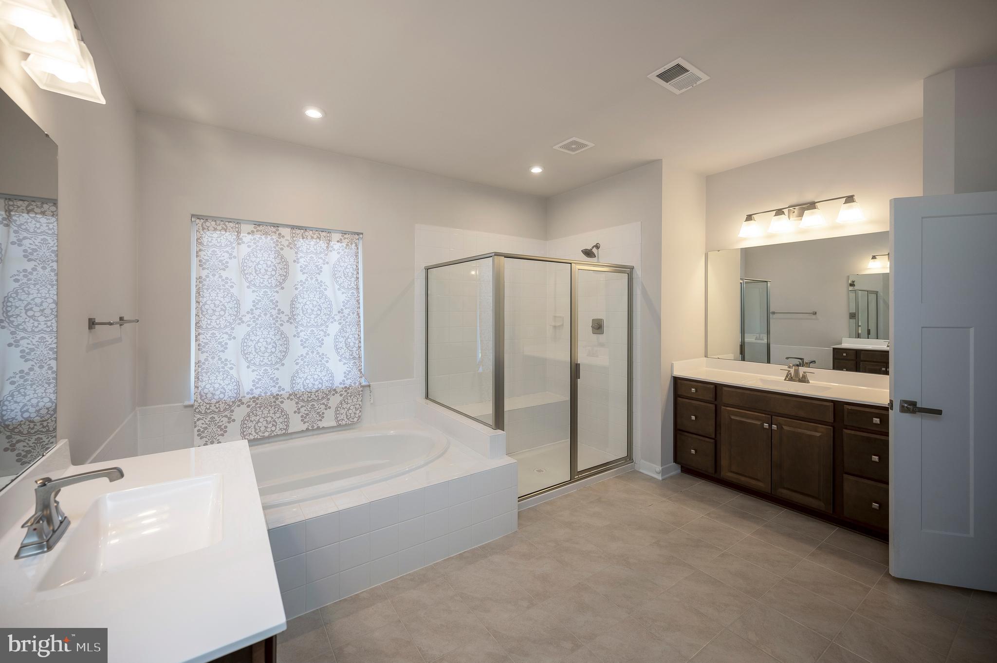 ONVILLE ESTATES - Residential