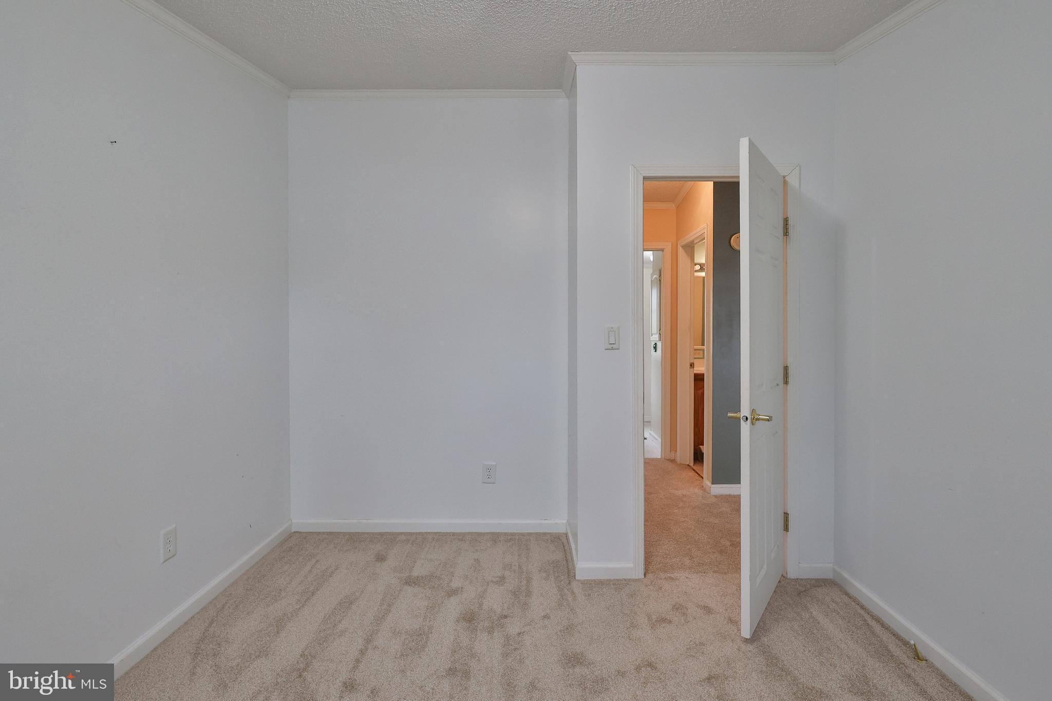 MELODYLAKESCNTRYCLUB - Residential