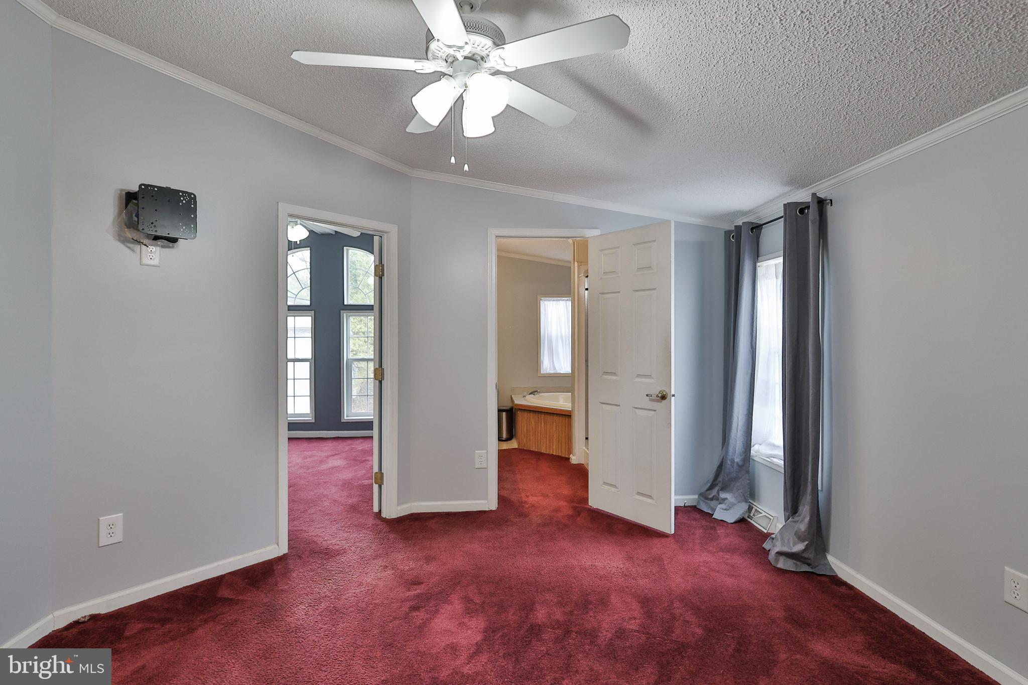 MELODYLAKESCNTRYCLUB - Residential