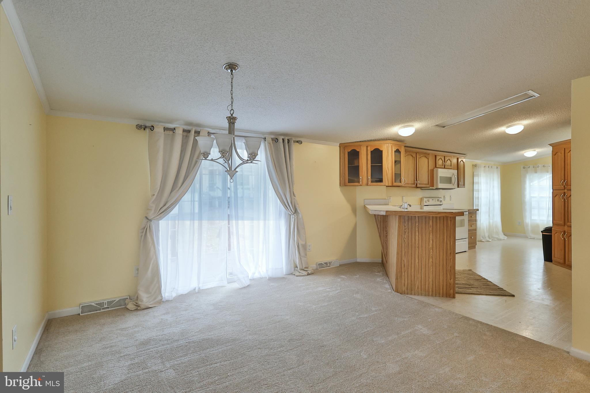 MELODYLAKESCNTRYCLUB - Residential