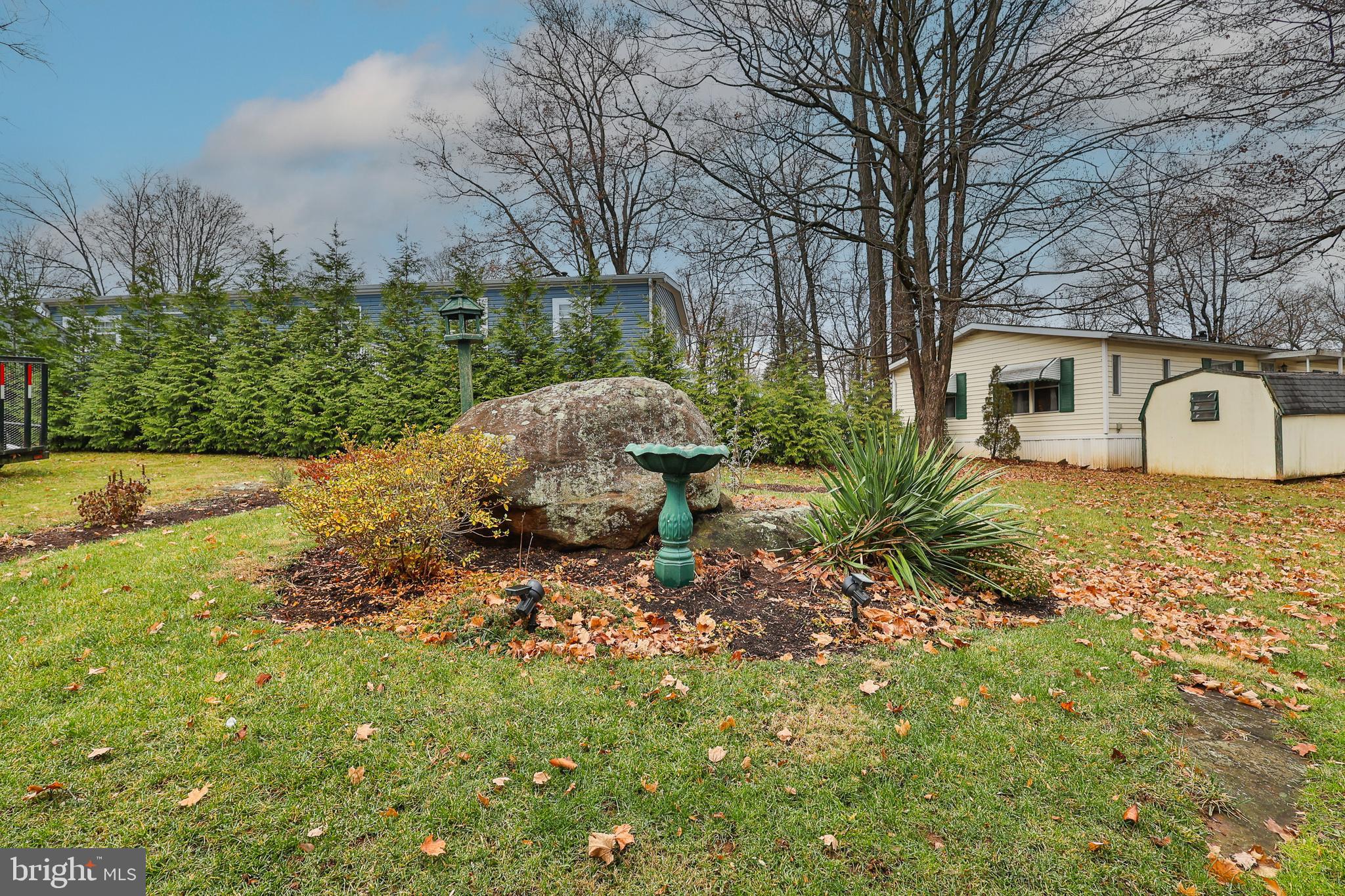 MELODYLAKESCNTRYCLUB - Residential