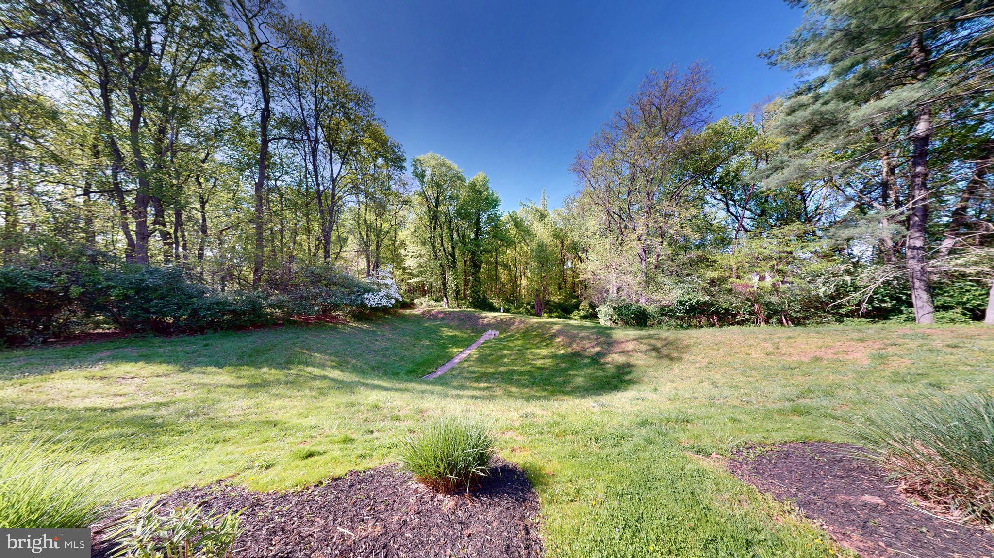 OAKBOROUGH SQUARE - Residential