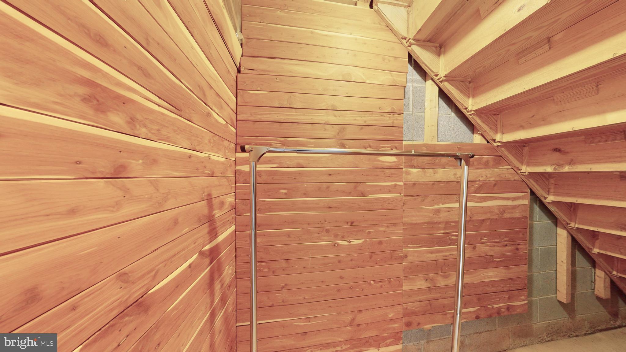 OAKBOROUGH SQUARE - Residential