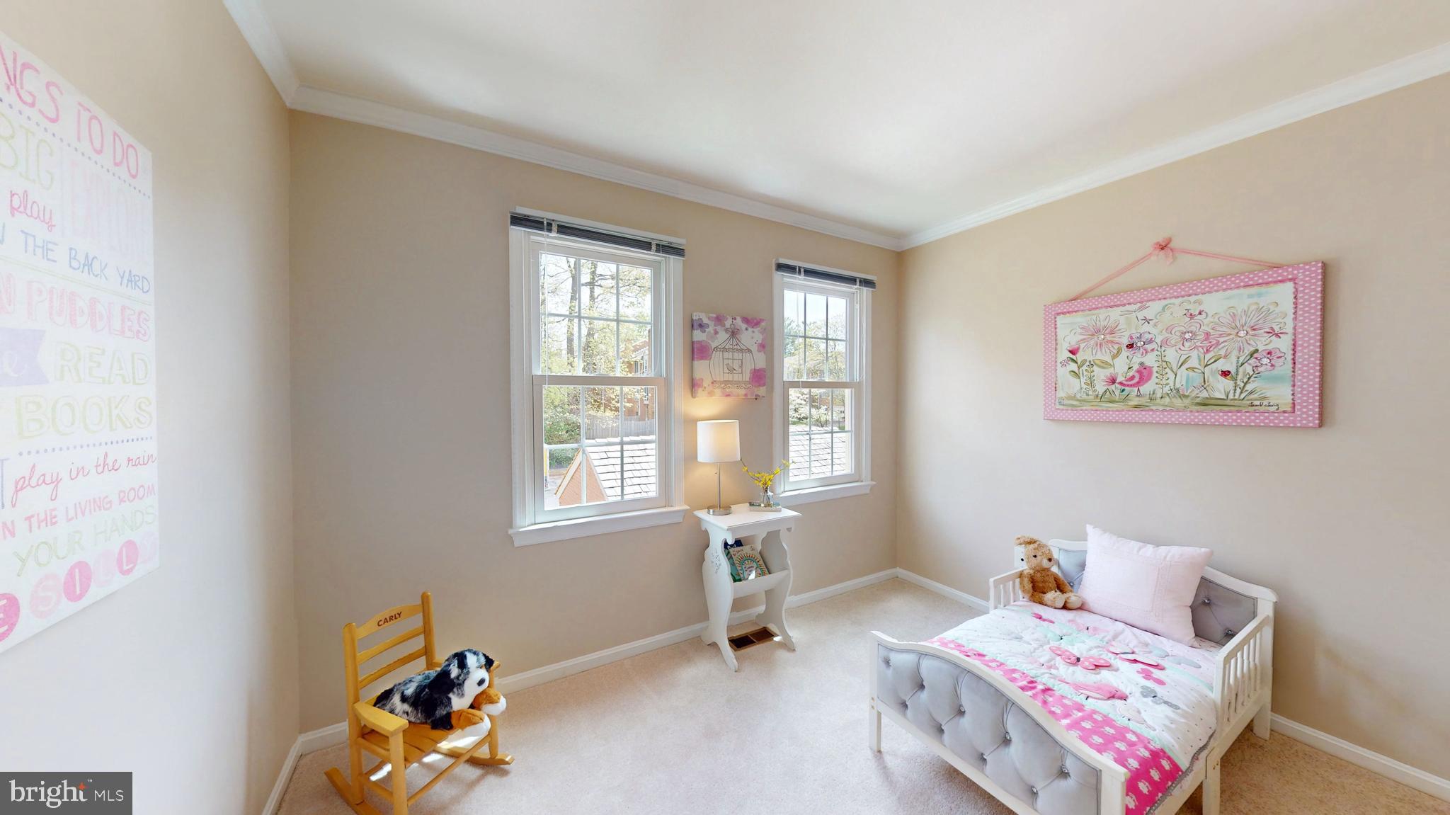 OAKBOROUGH SQUARE - Residential