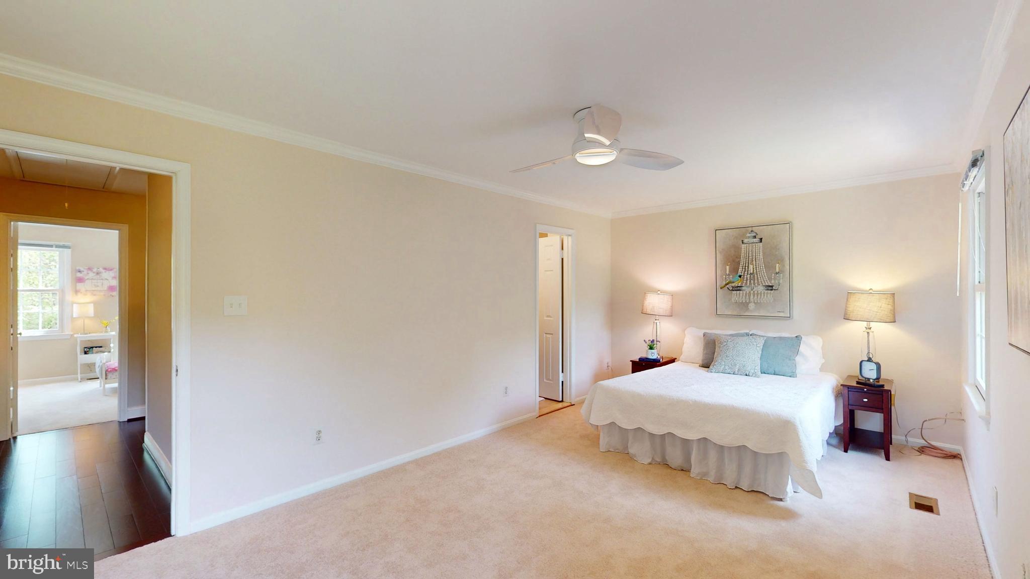 OAKBOROUGH SQUARE - Residential